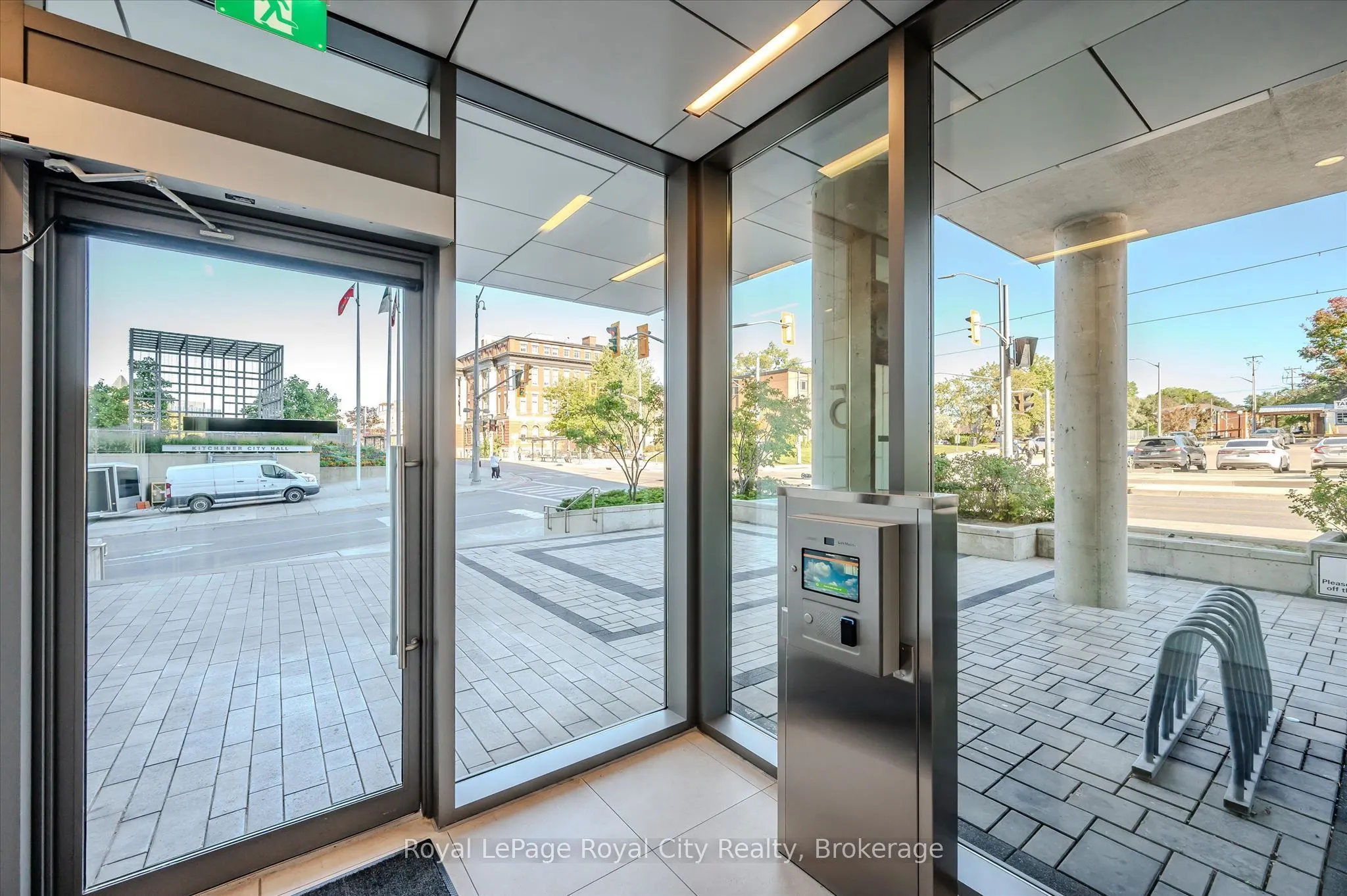 85 Duke Street W #1204