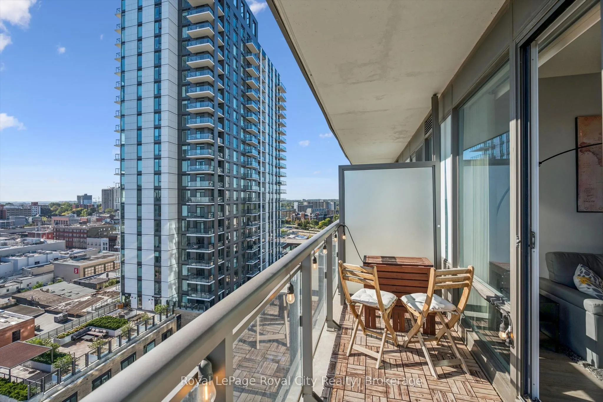 85 Duke Street W #1204