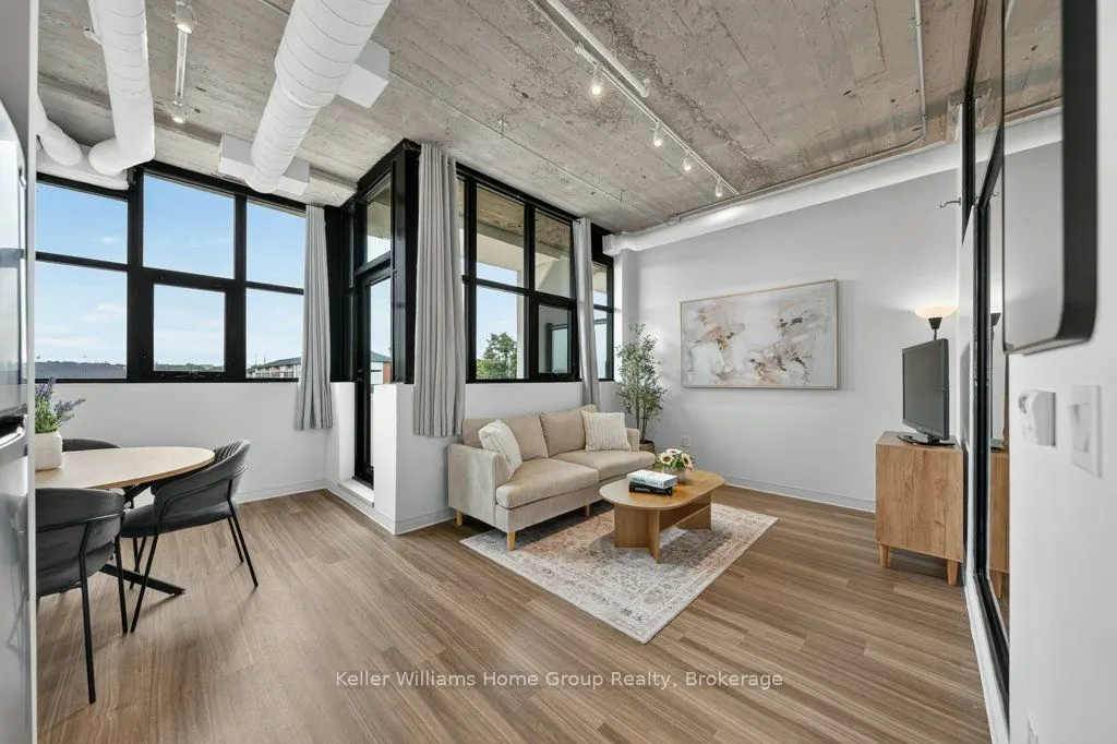 120 Huron Street #304