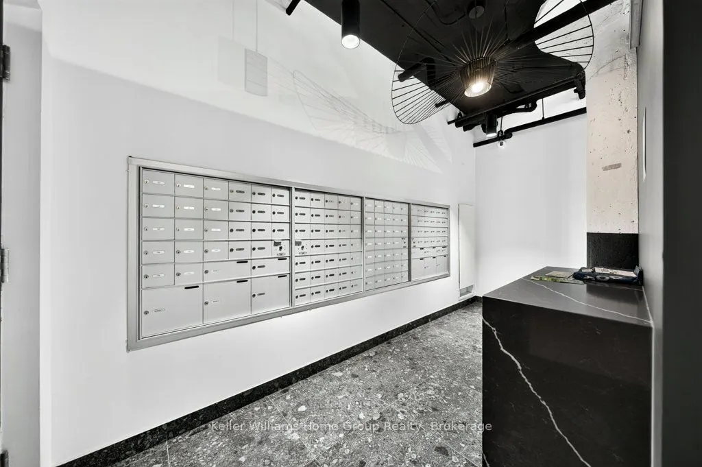 120 Huron Street #304