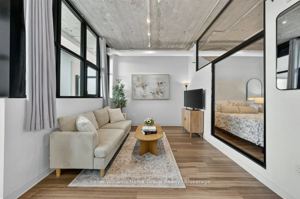 120 Huron Street #304