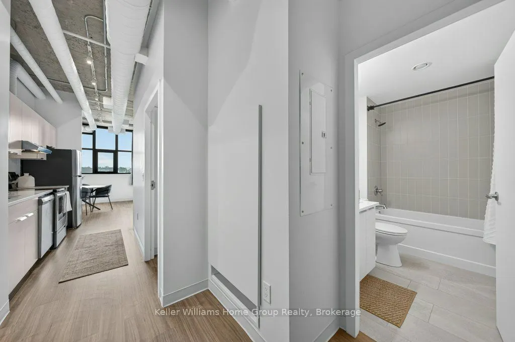 120 Huron Street #304