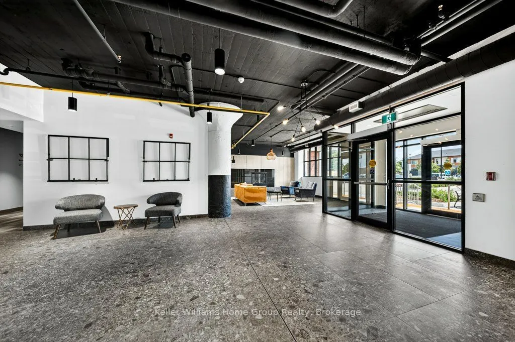 120 Huron Street #304