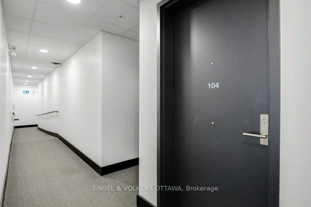 101 Pinhey Street #104