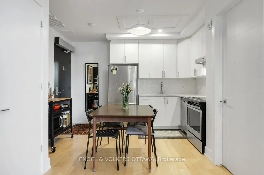 101 Pinhey Street #104