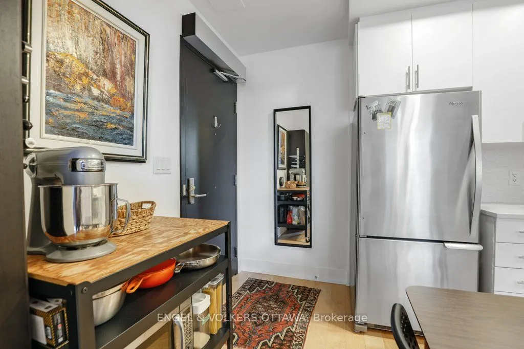 101 Pinhey Street #104