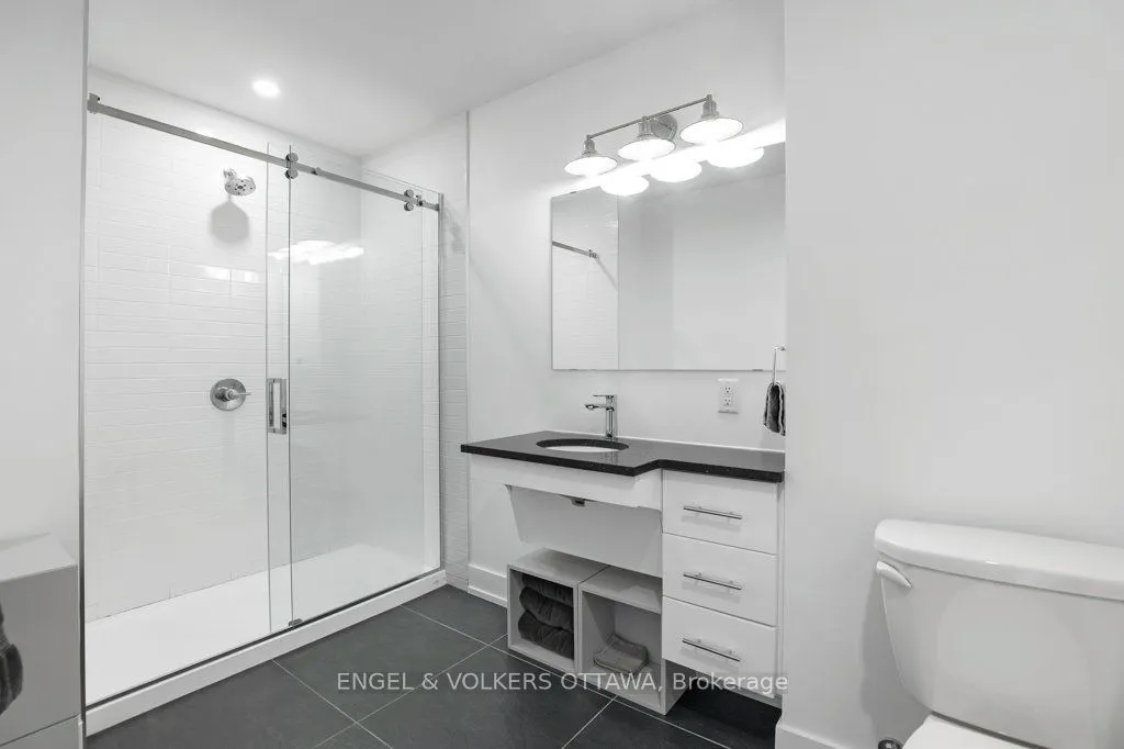 101 Pinhey Street #104