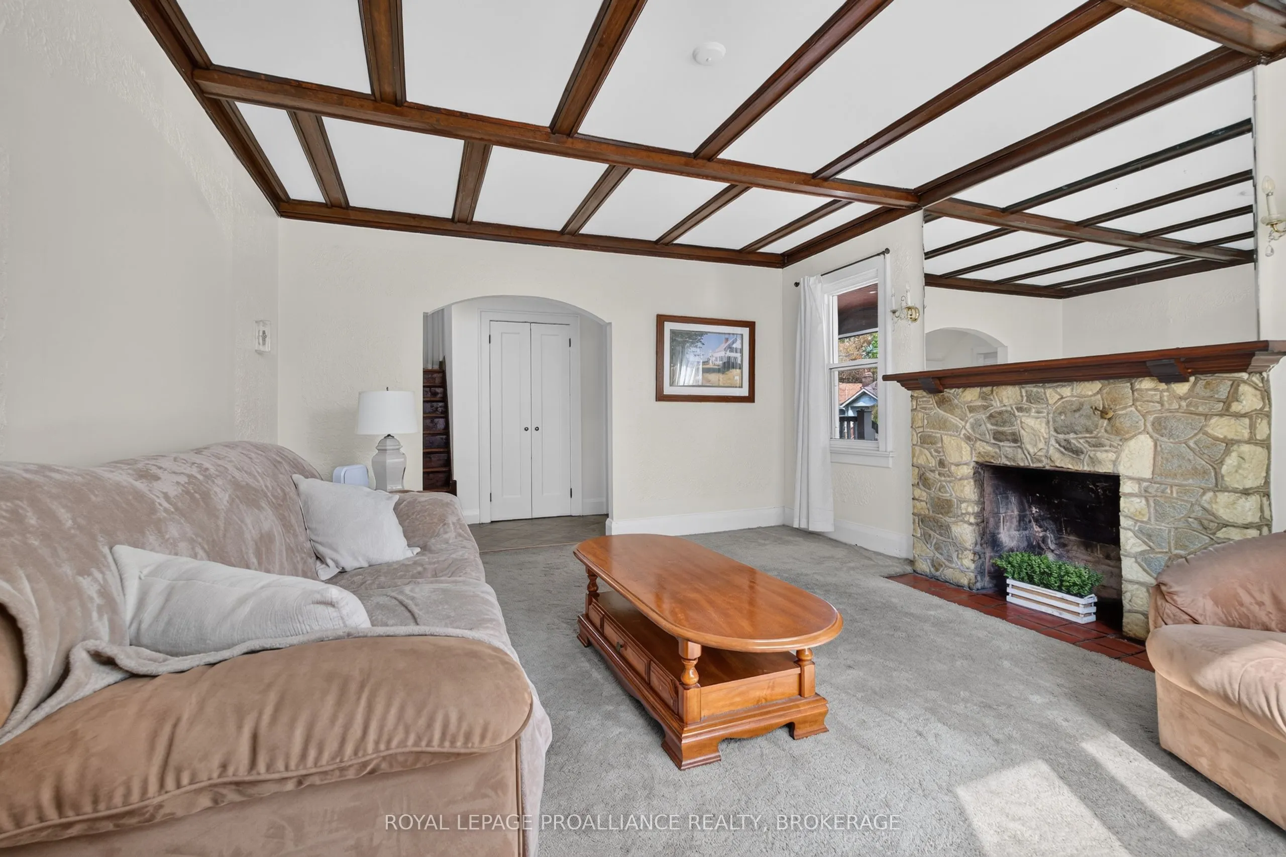 130 MACDONNELL Street