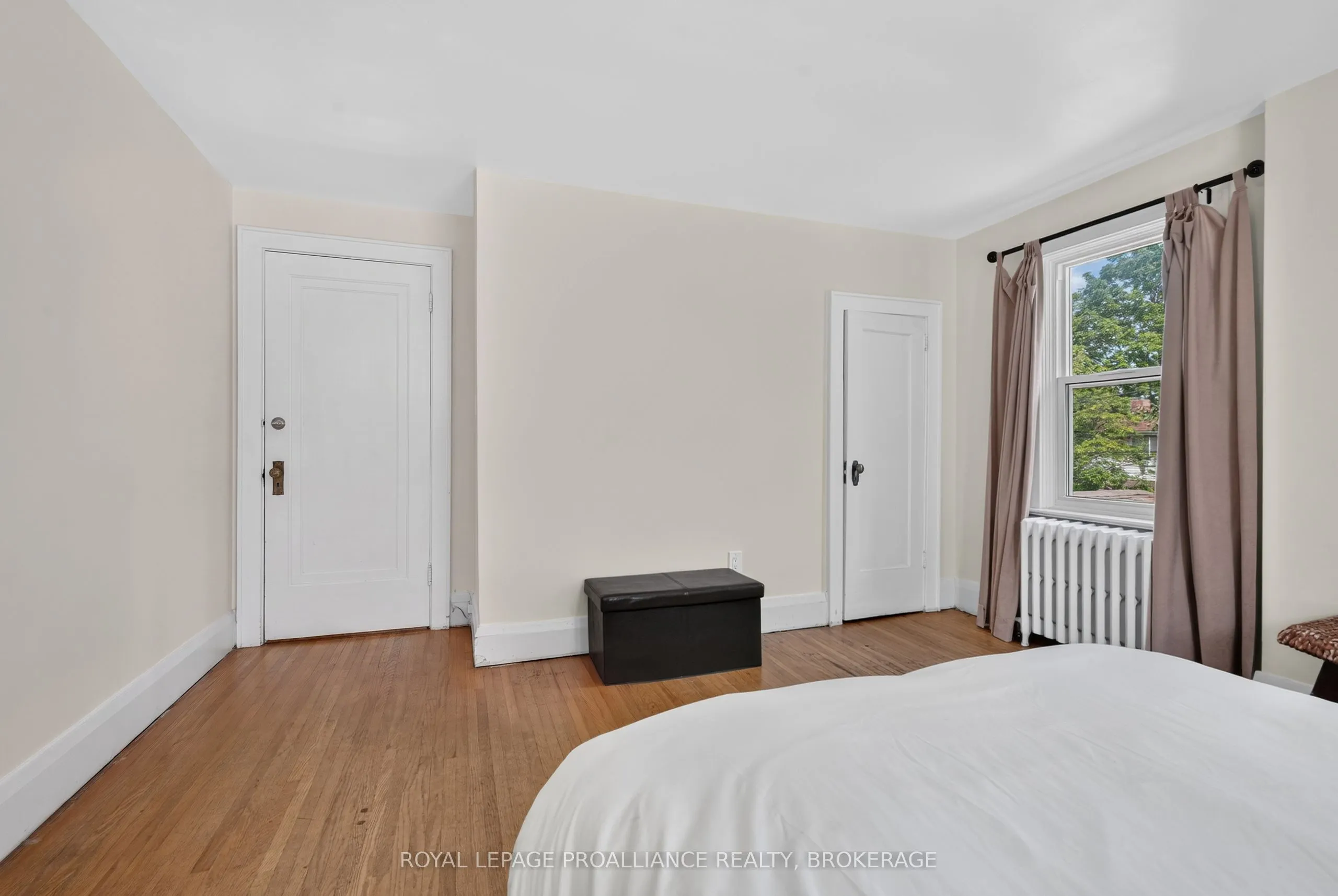 130 MACDONNELL Street