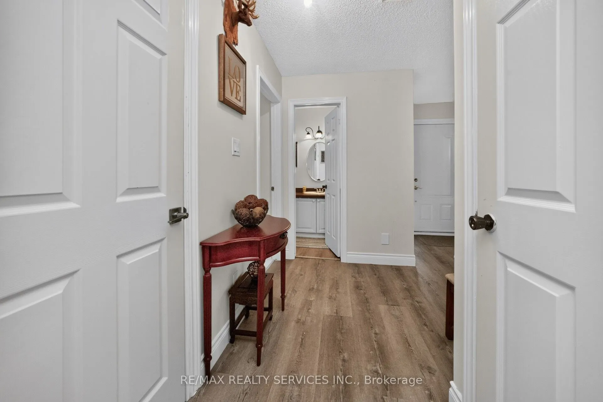 115 Amberly Boulevard