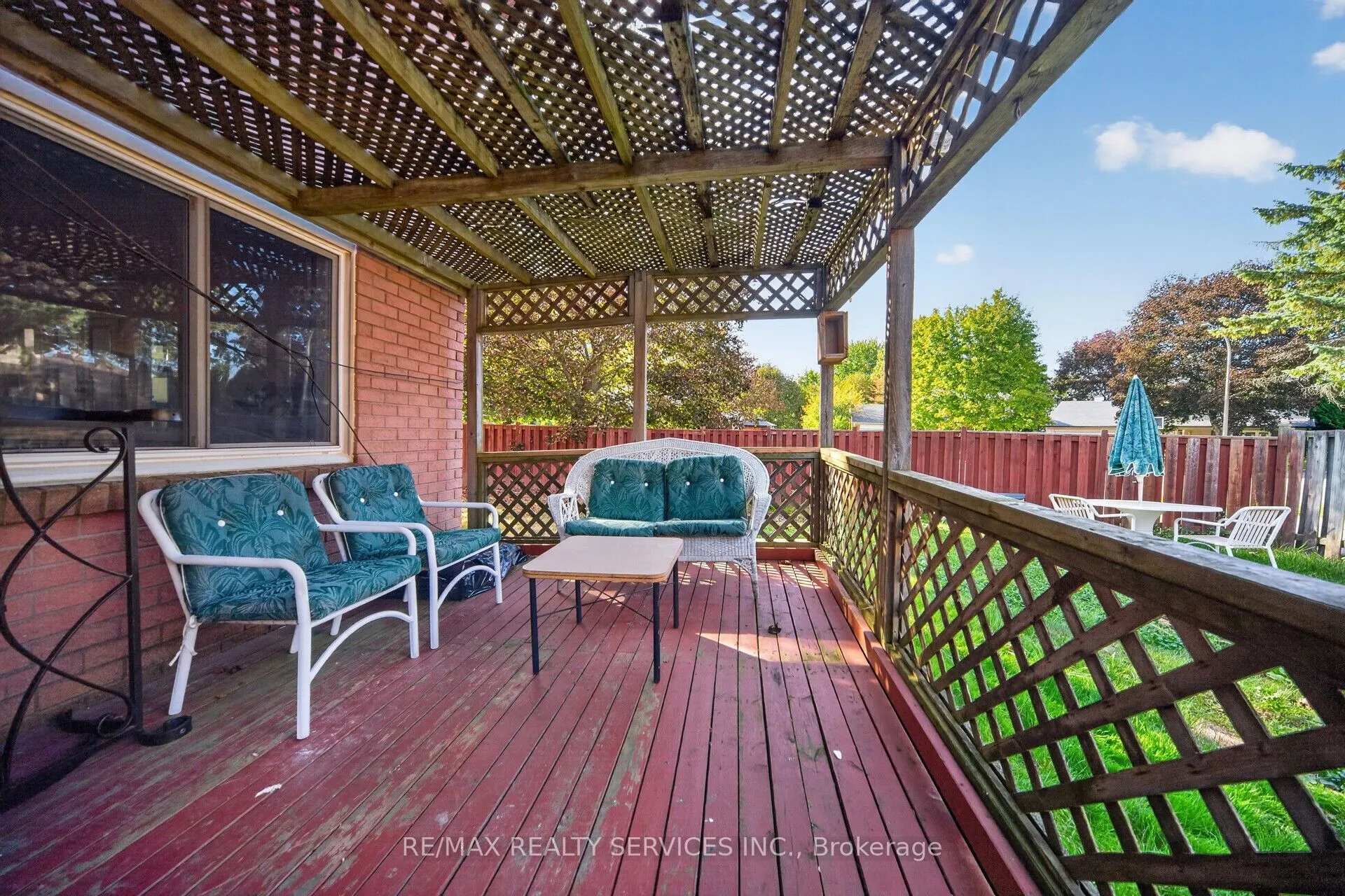 115 Amberly Boulevard