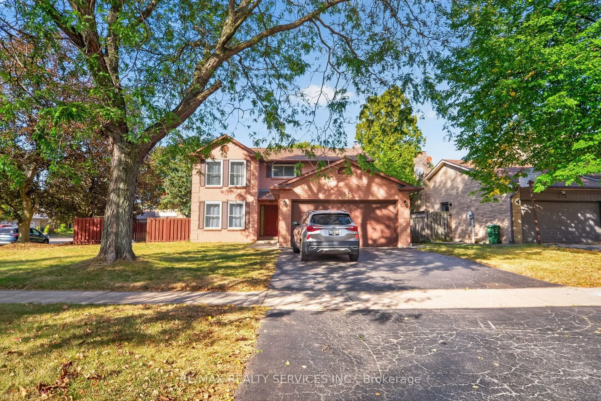 115 Amberly Boulevard