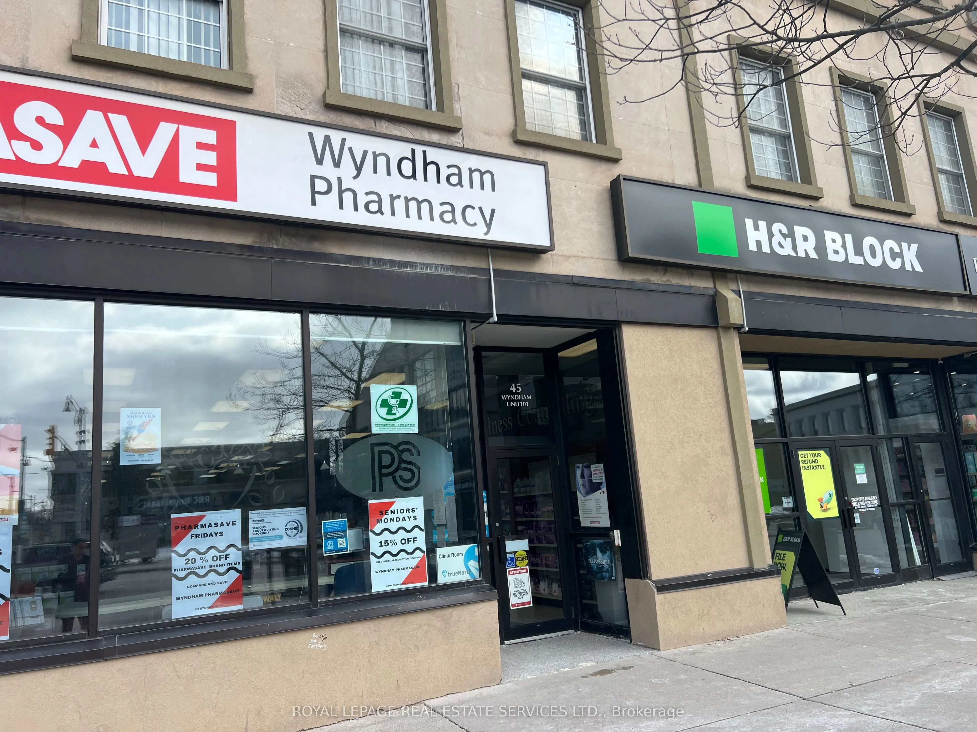 51 Wyndham Street N #202