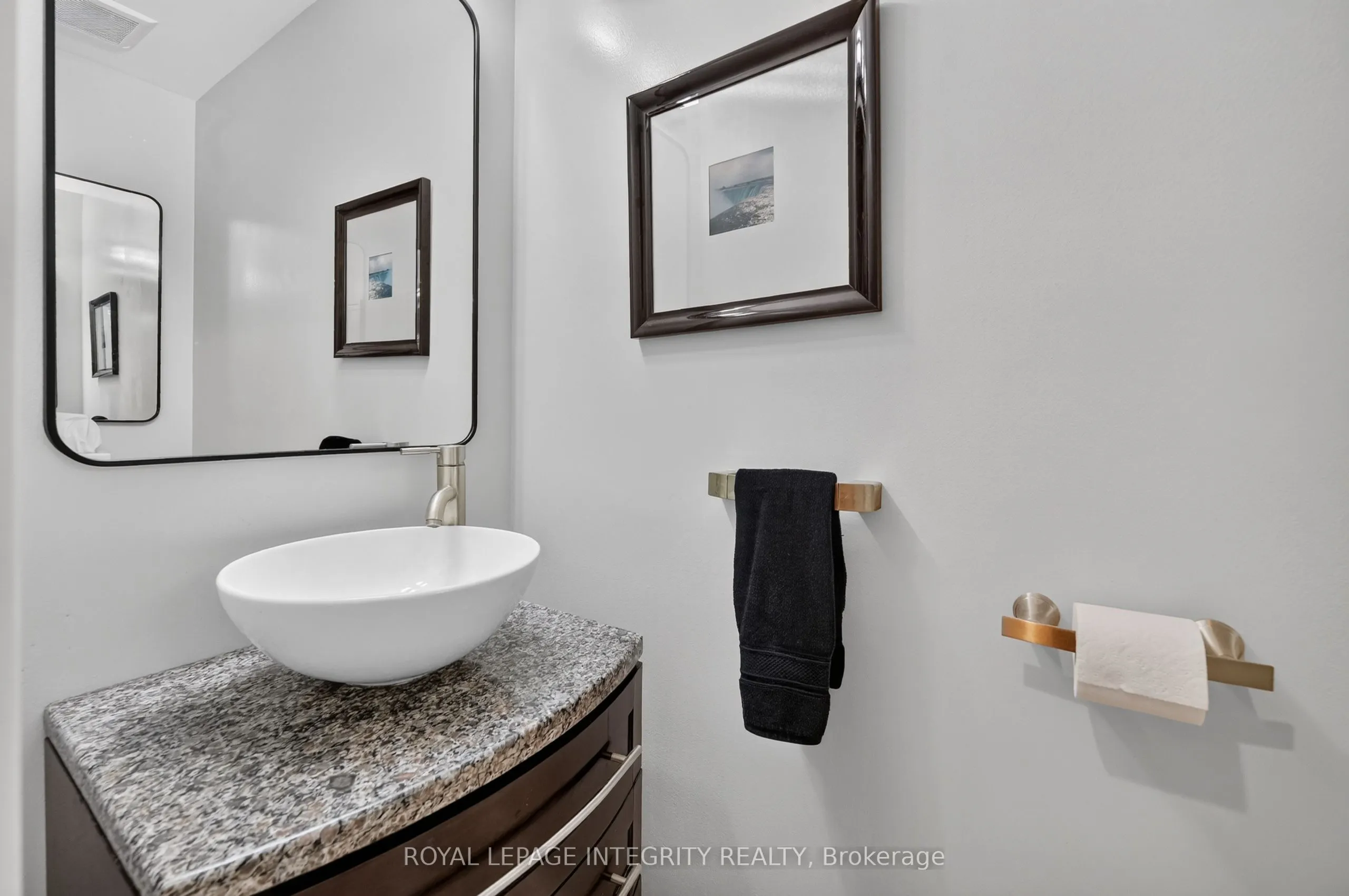 2117 Sandy Oaks Drive
