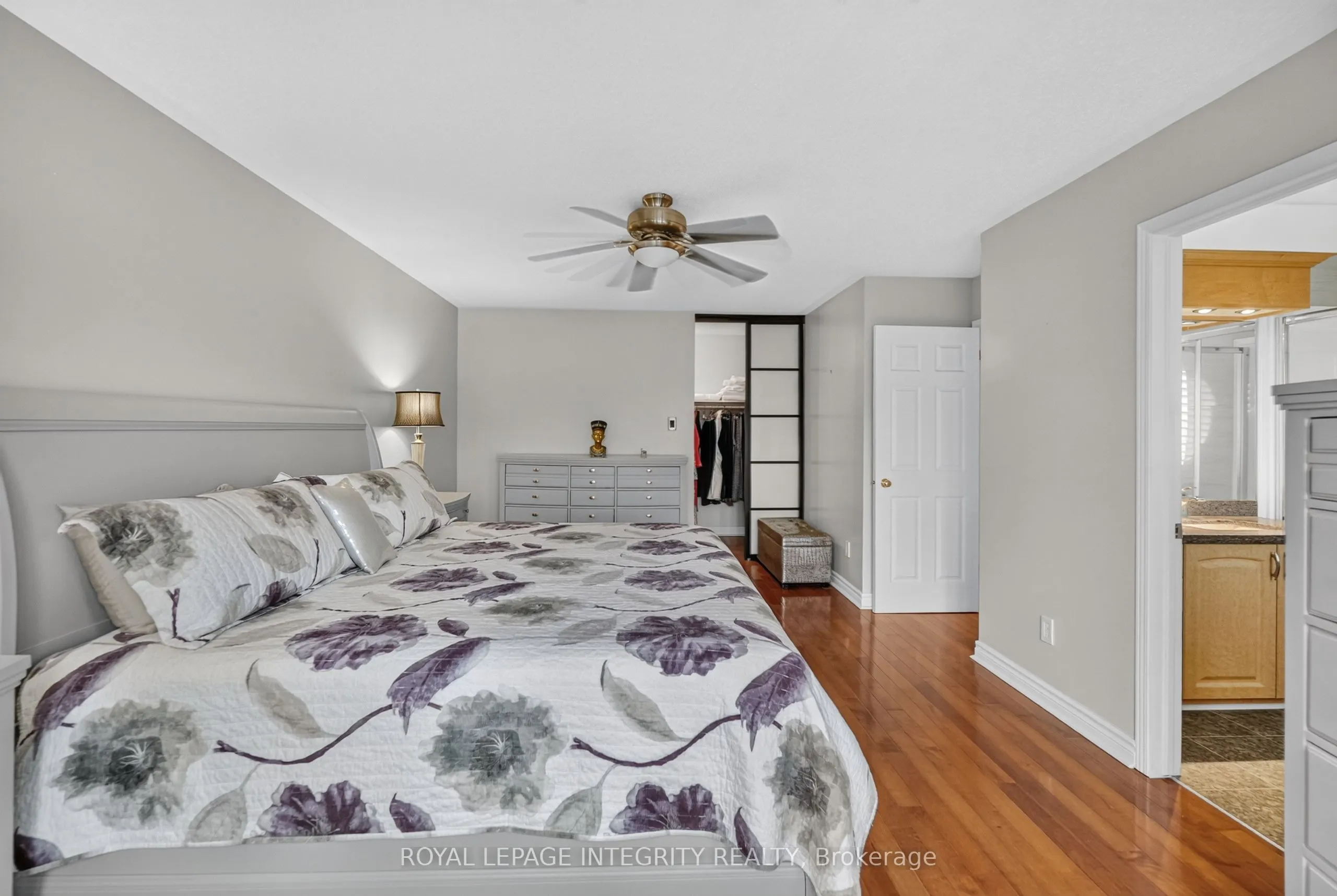 2117 Sandy Oaks Drive