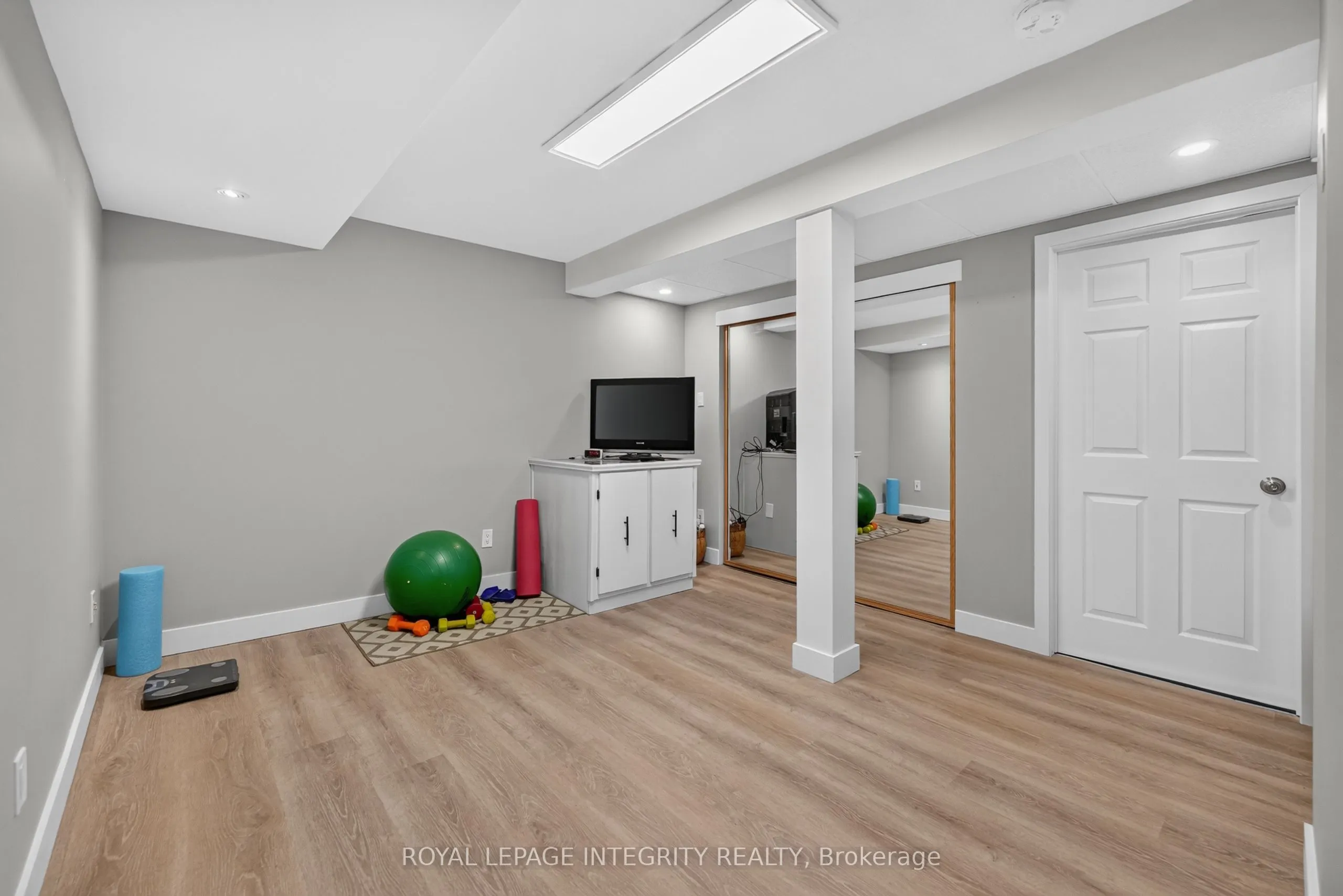 2117 Sandy Oaks Drive