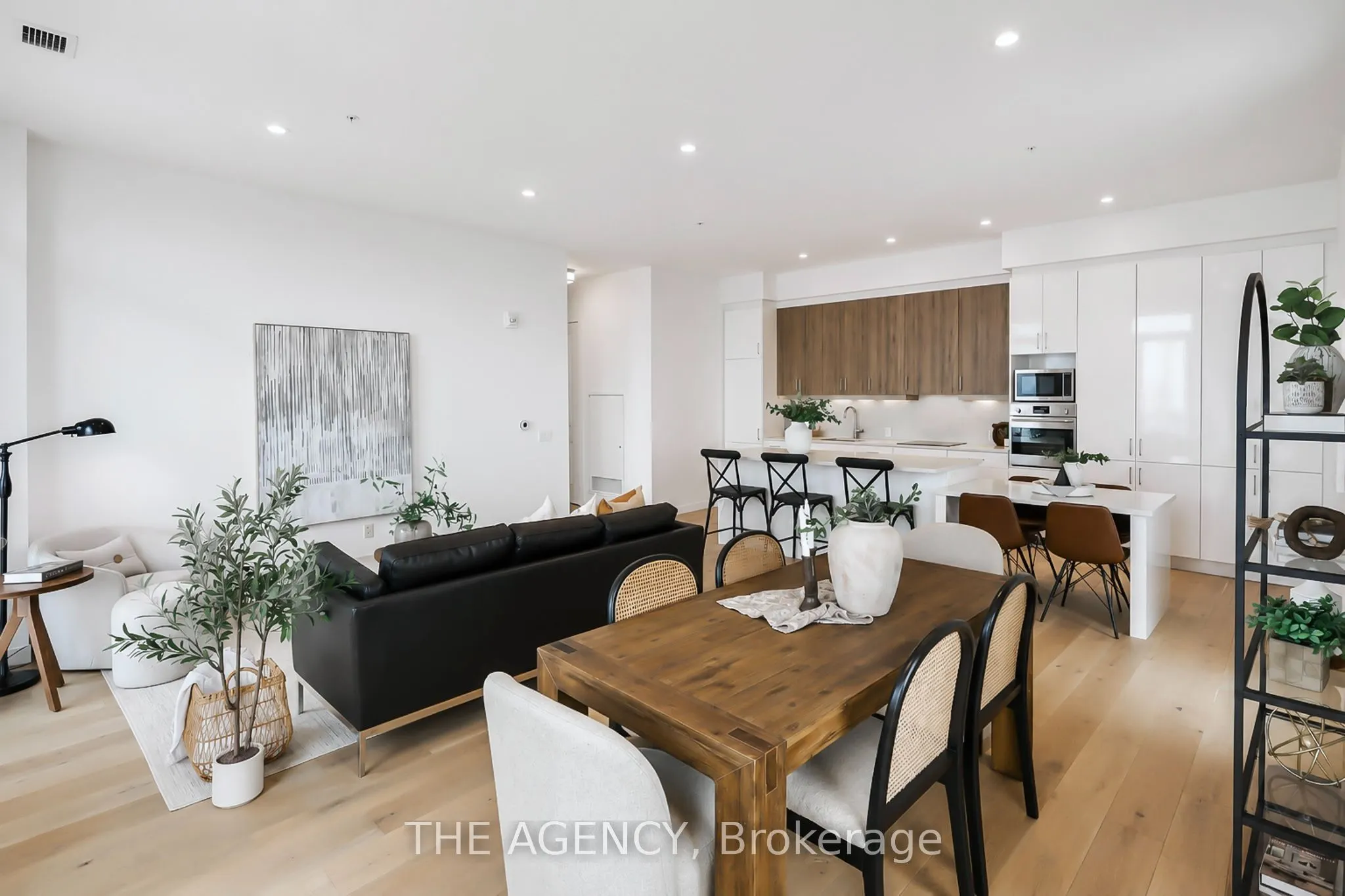 181 King Street S #1901