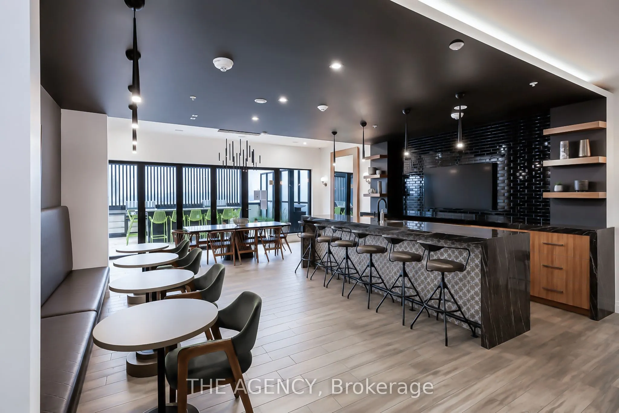 181 King Street S #1901