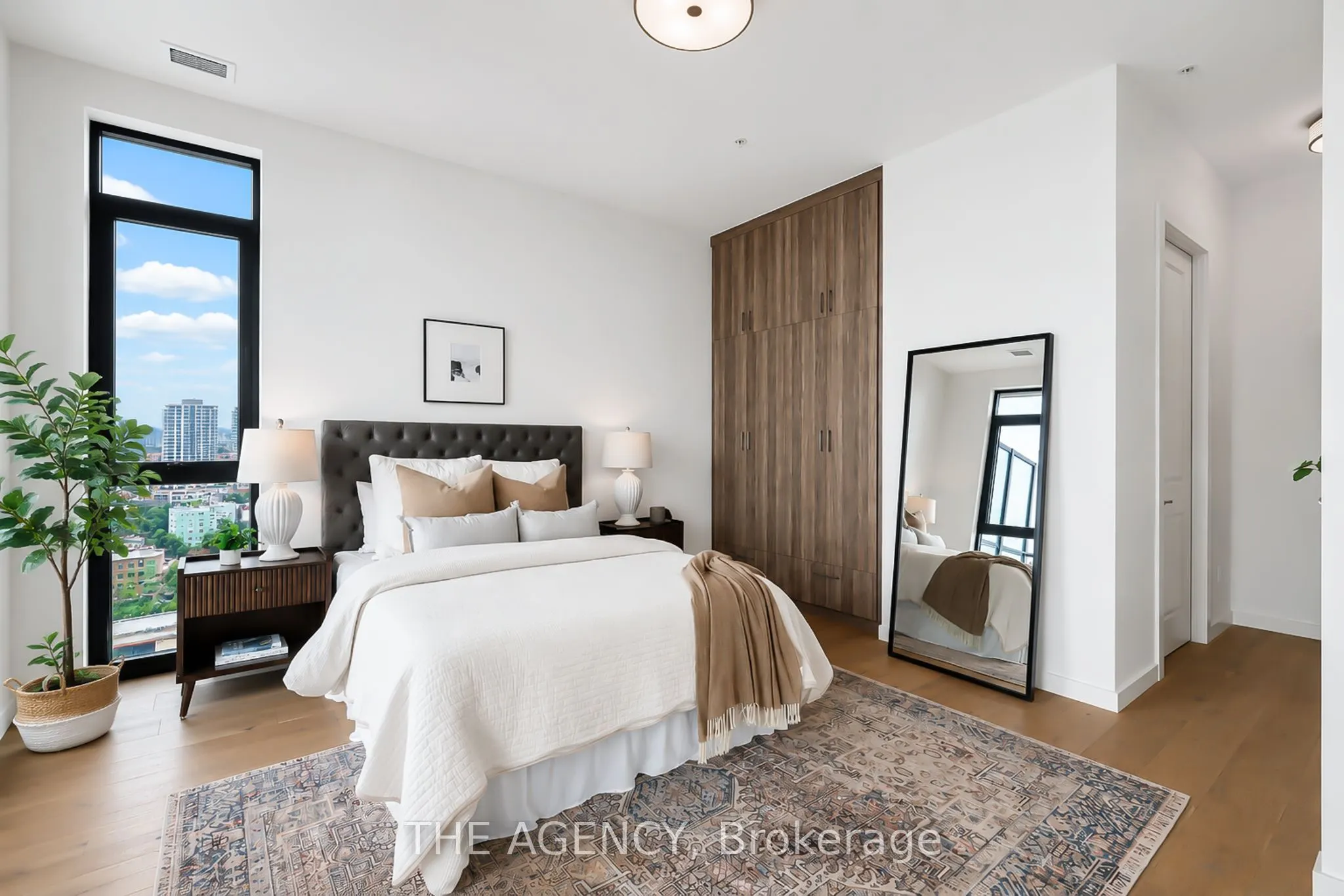 181 King Street S #1901