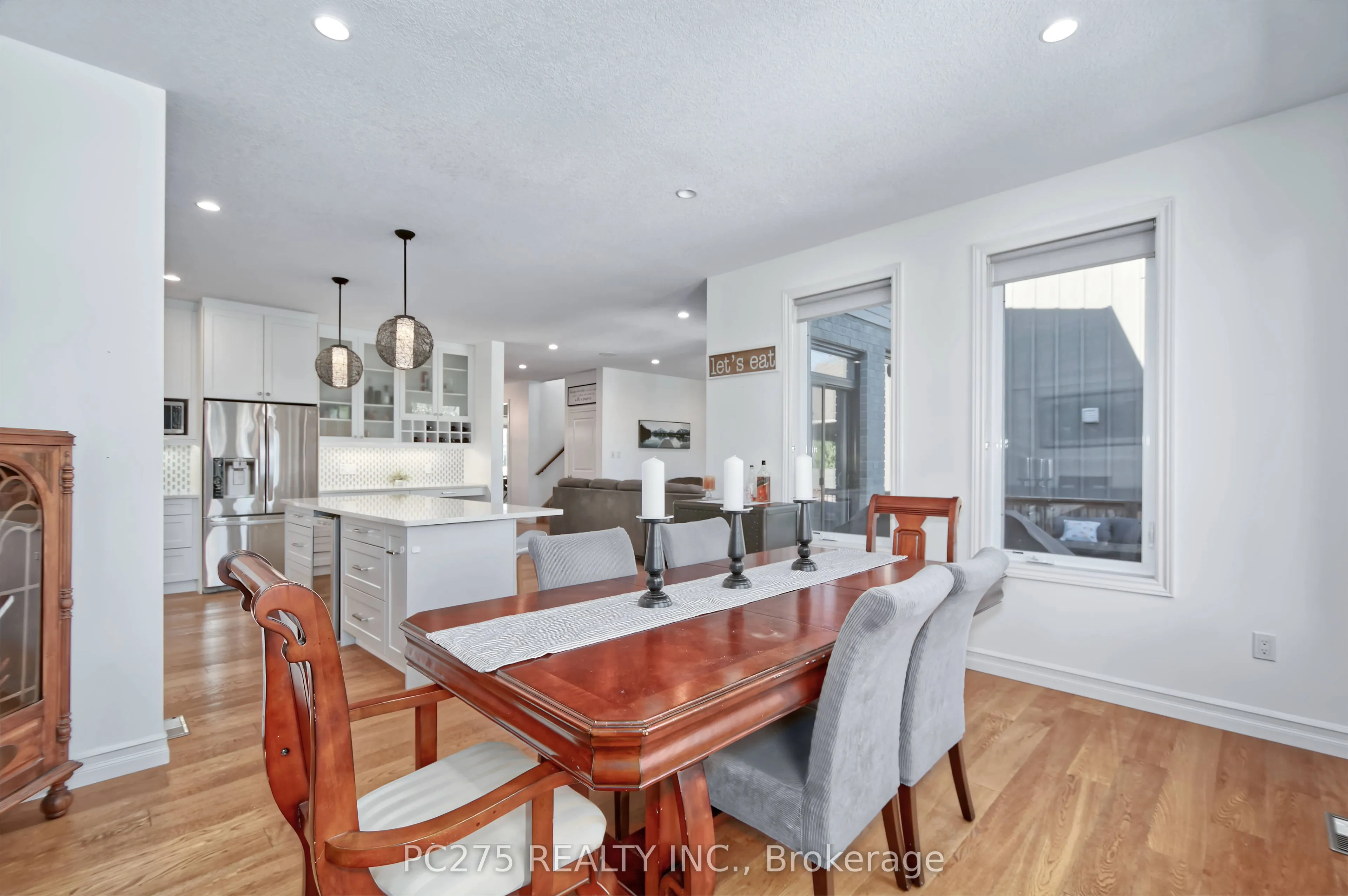 16 Peregrine Avenue