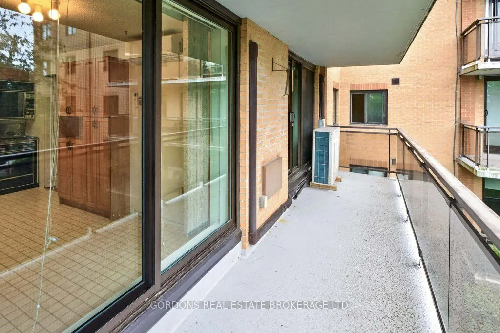 120 Barrett Court #201