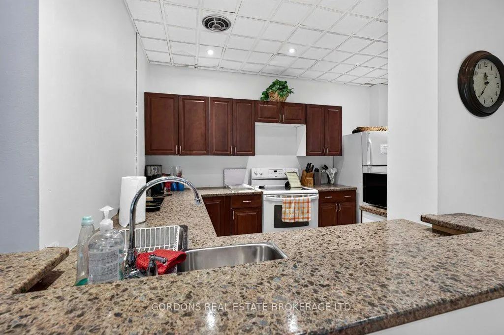 120 Barrett Court #201