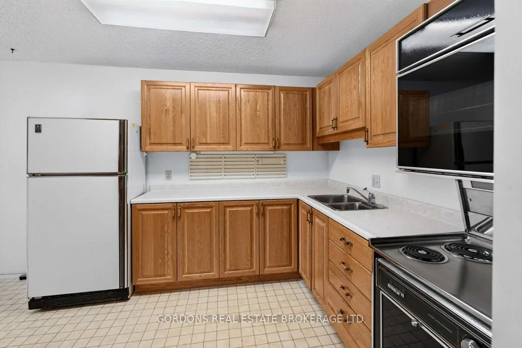 120 Barrett Court #201