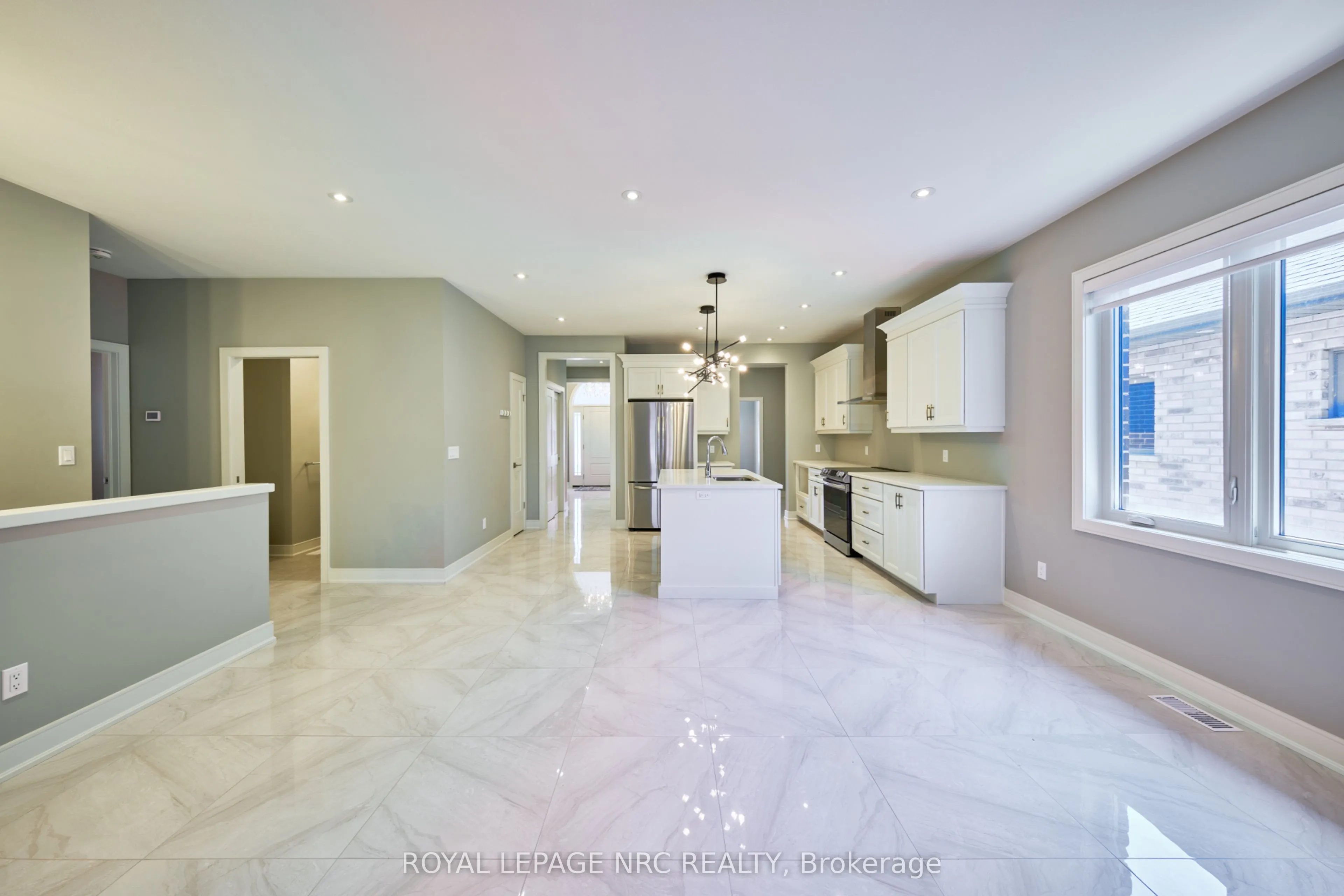 53 Carrick Trail