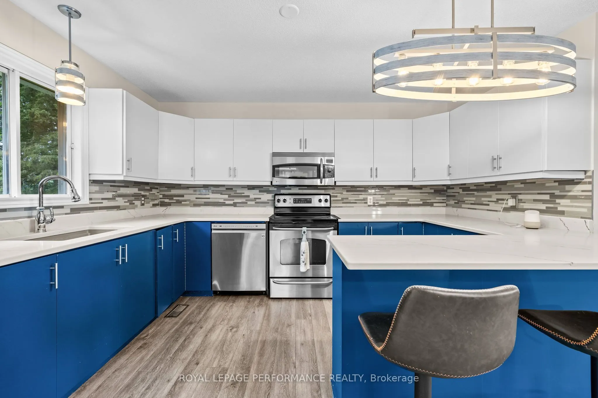 3080 Conc. 3 Plantagenet Road