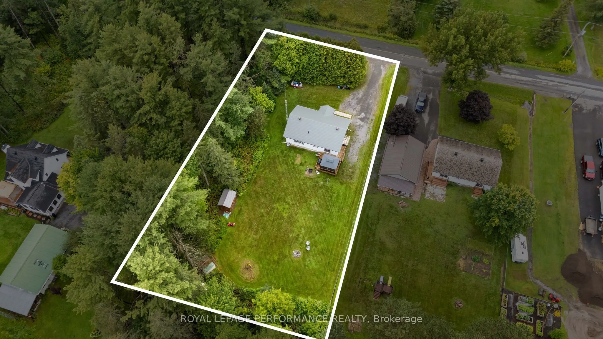 3080 Conc. 3 Plantagenet Road