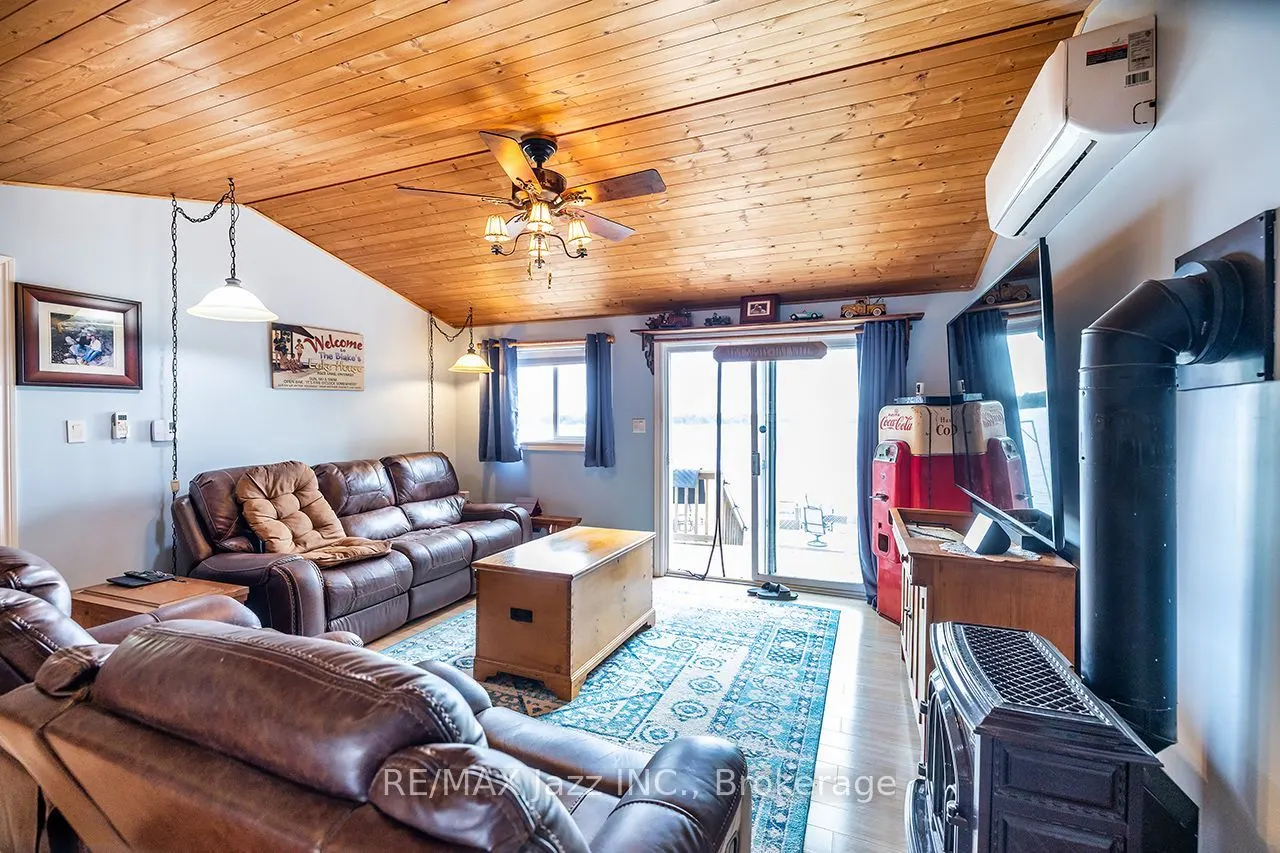 923 Silver Leaf Drive