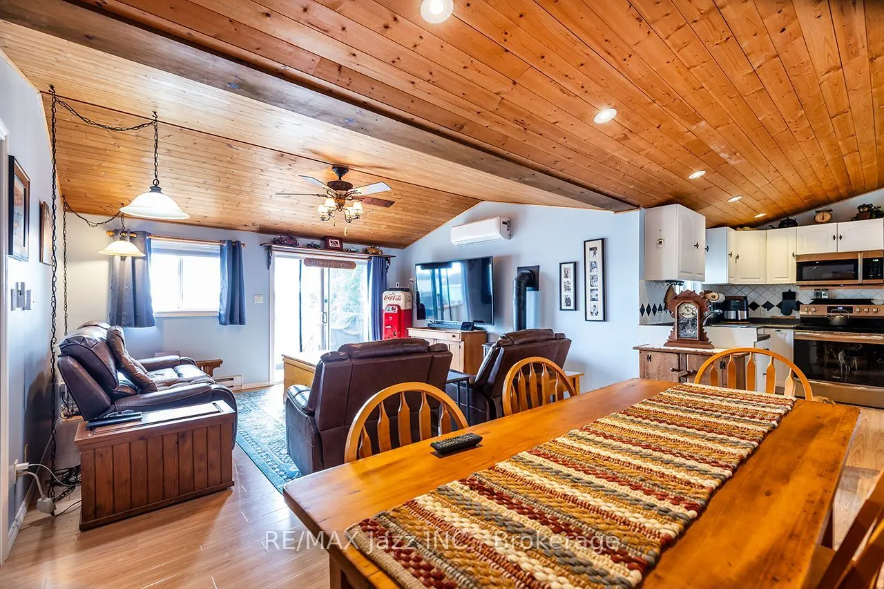 923 Silver Leaf Drive