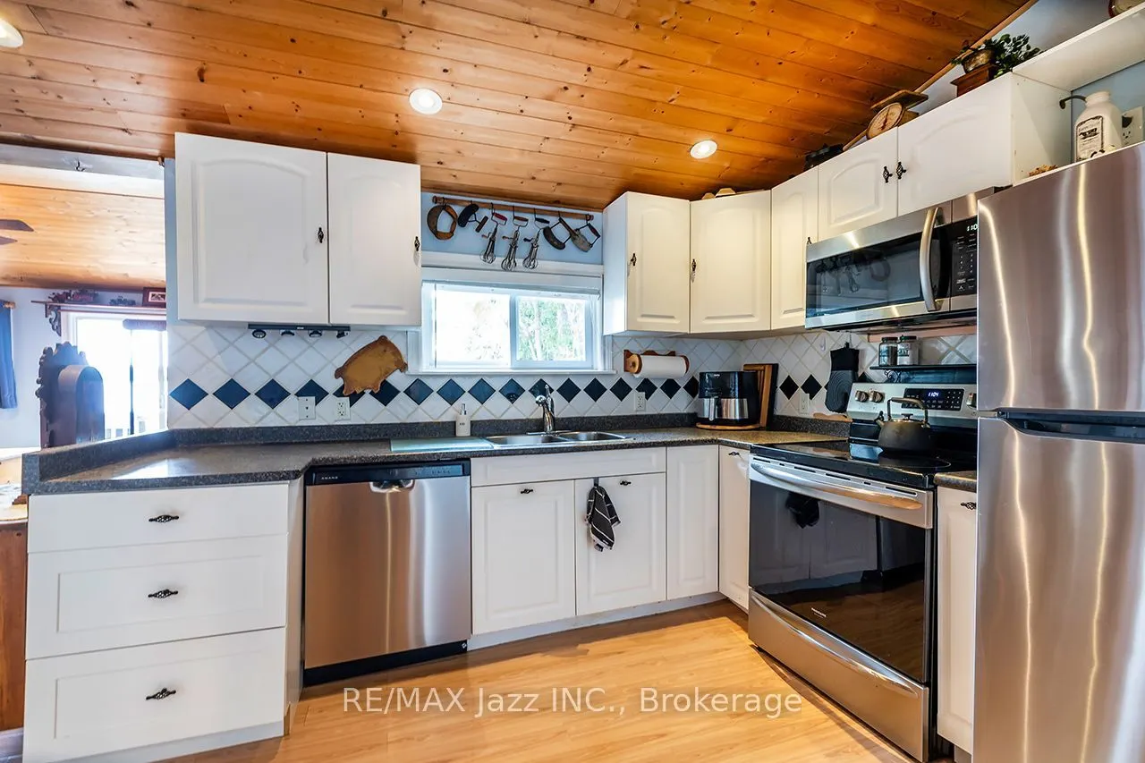 923 Silver Leaf Drive