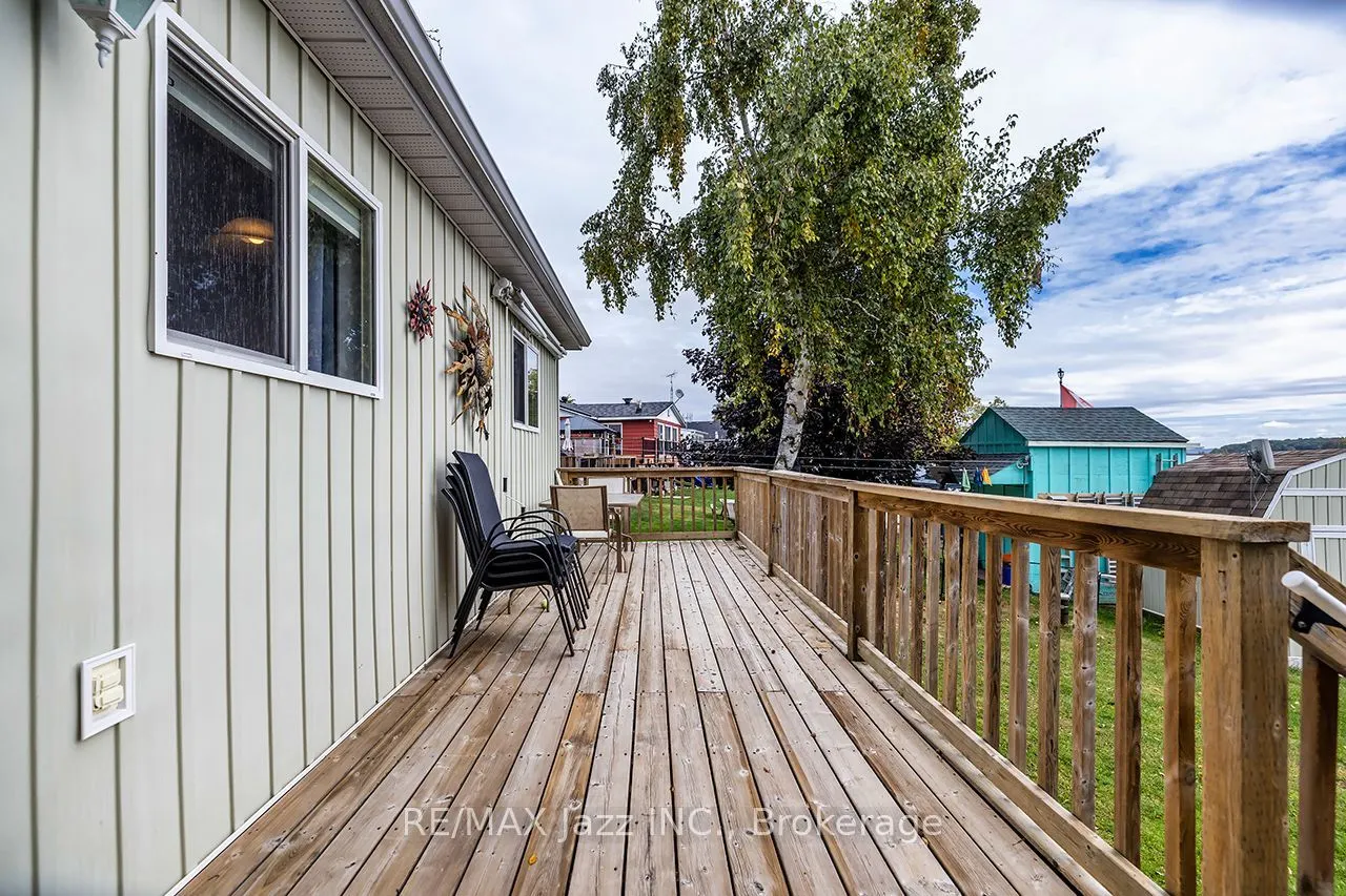 923 Silver Leaf Drive