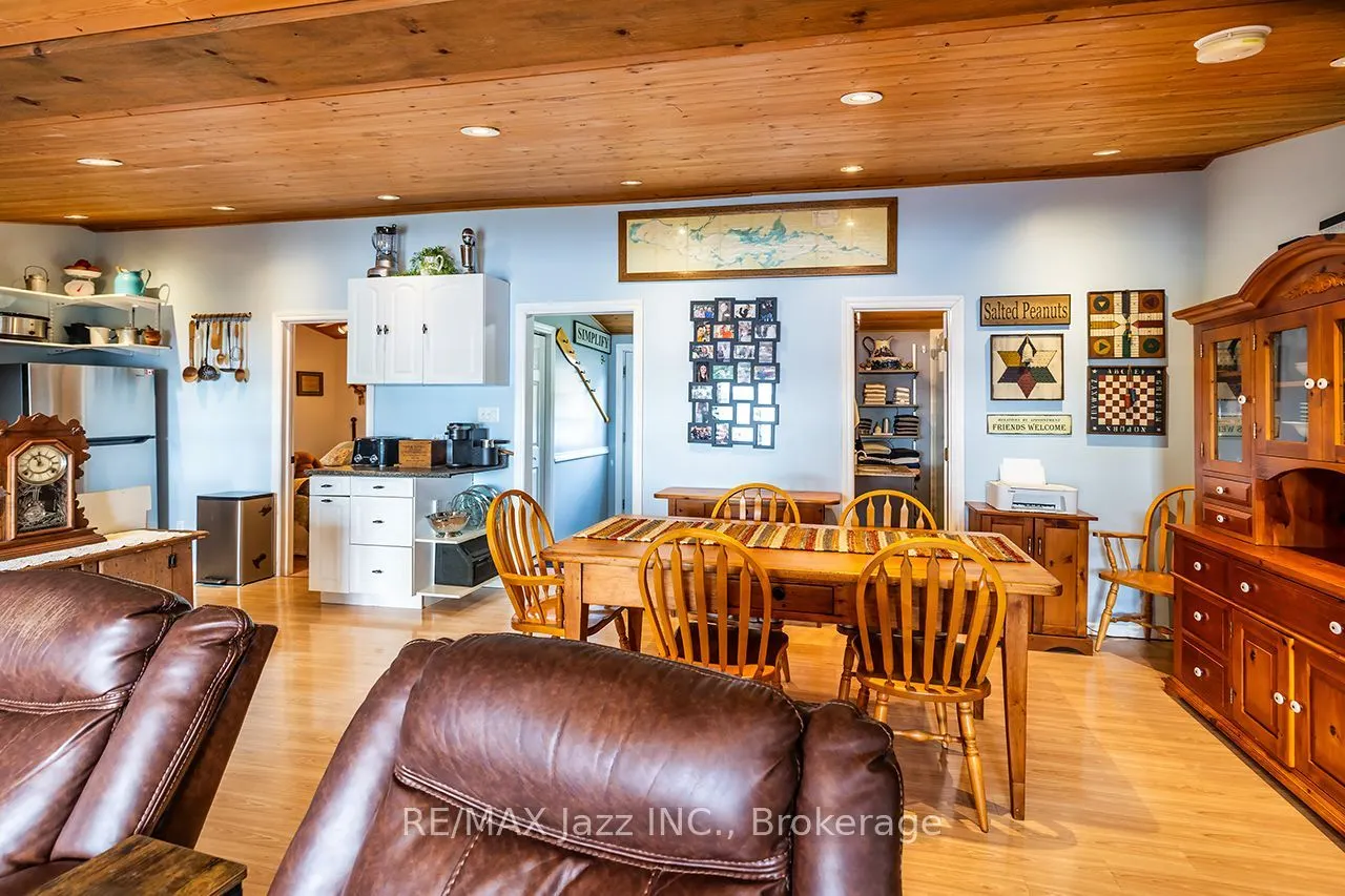 923 Silver Leaf Drive