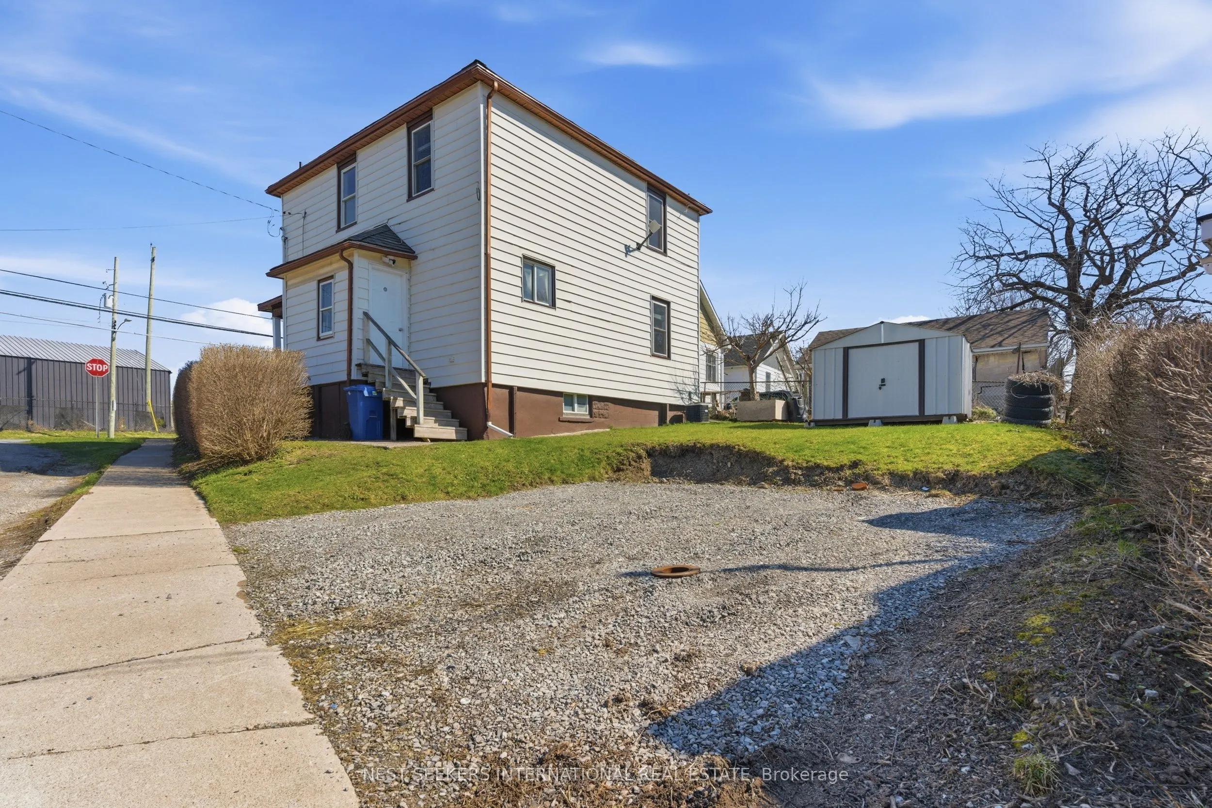 154 Niagara Falls Road