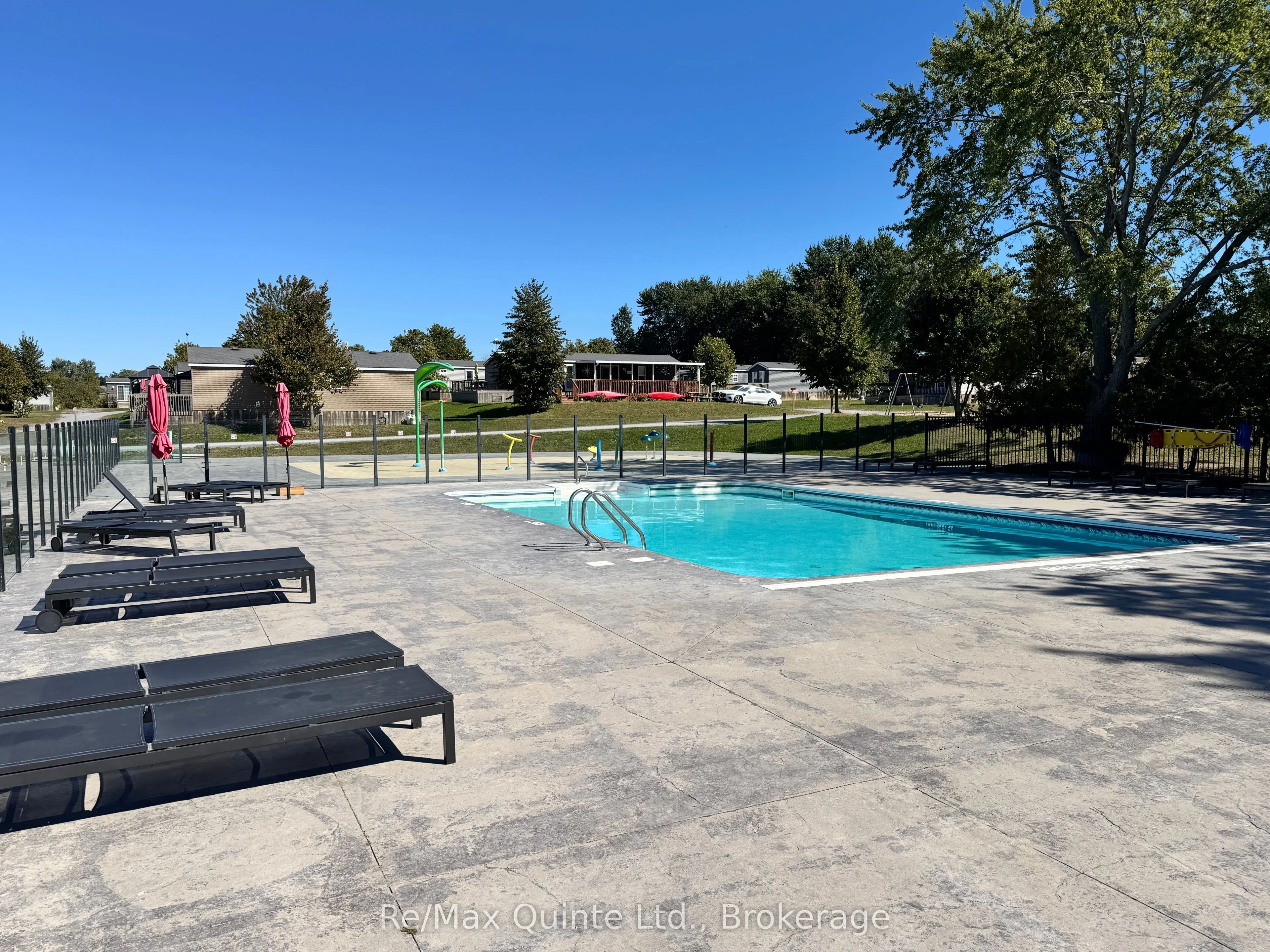 486 County Road 18 106 Cherry Beach Lane