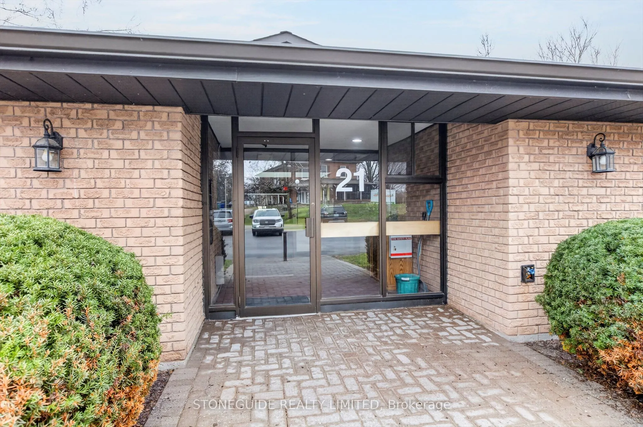 21 Paddock Wood #10