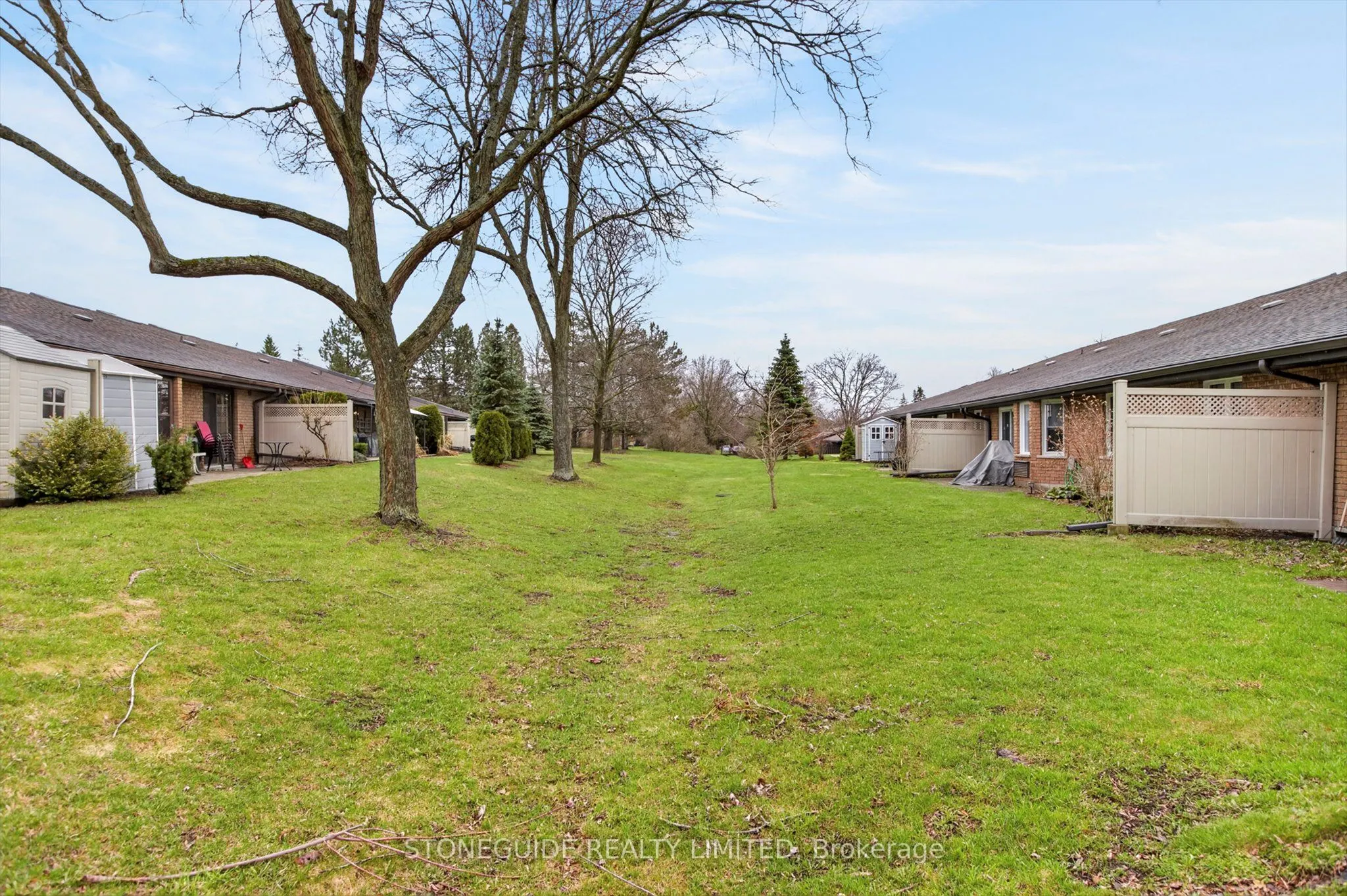 21 Paddock Wood #10