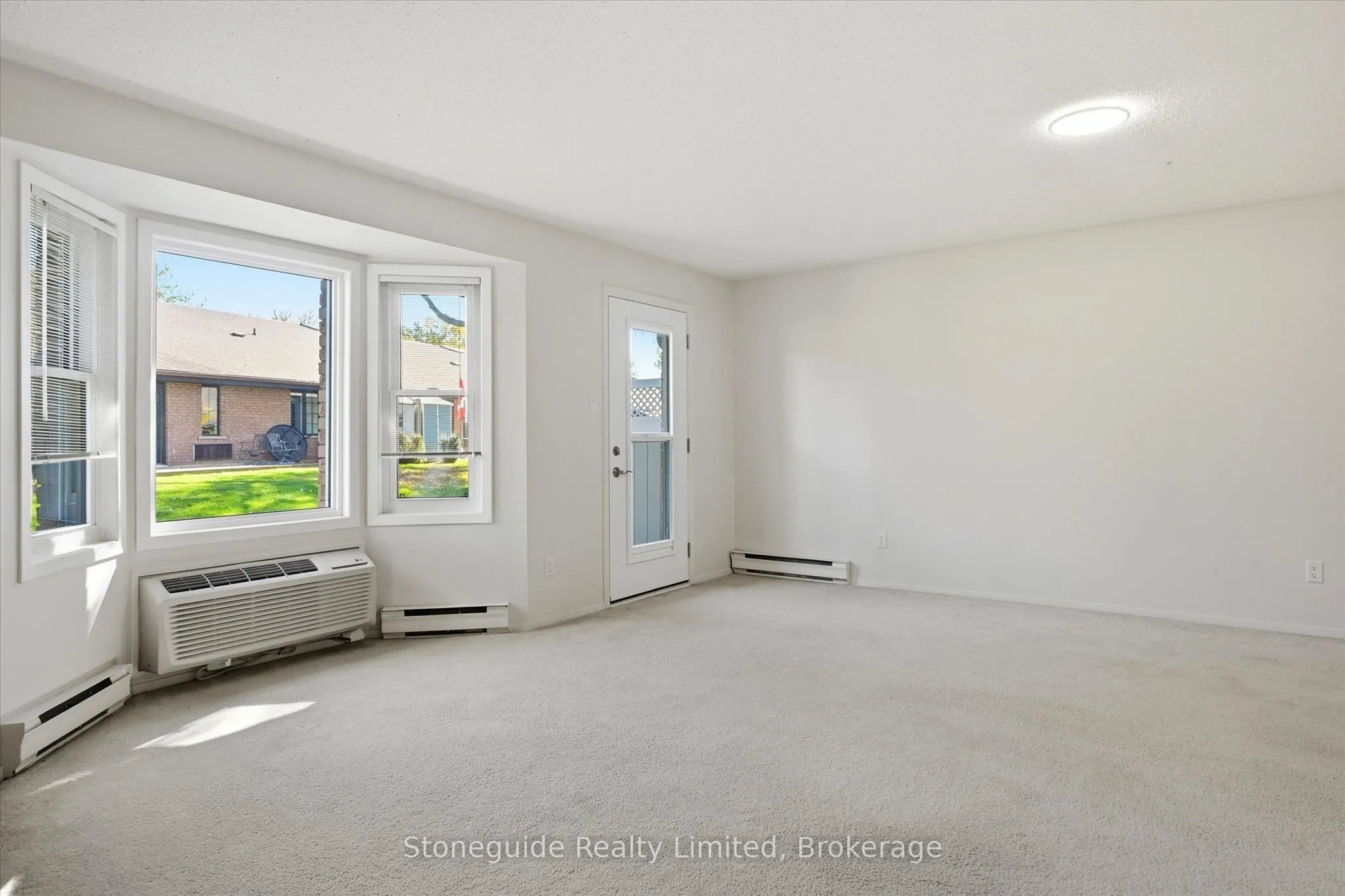 21 Paddock Wood #10