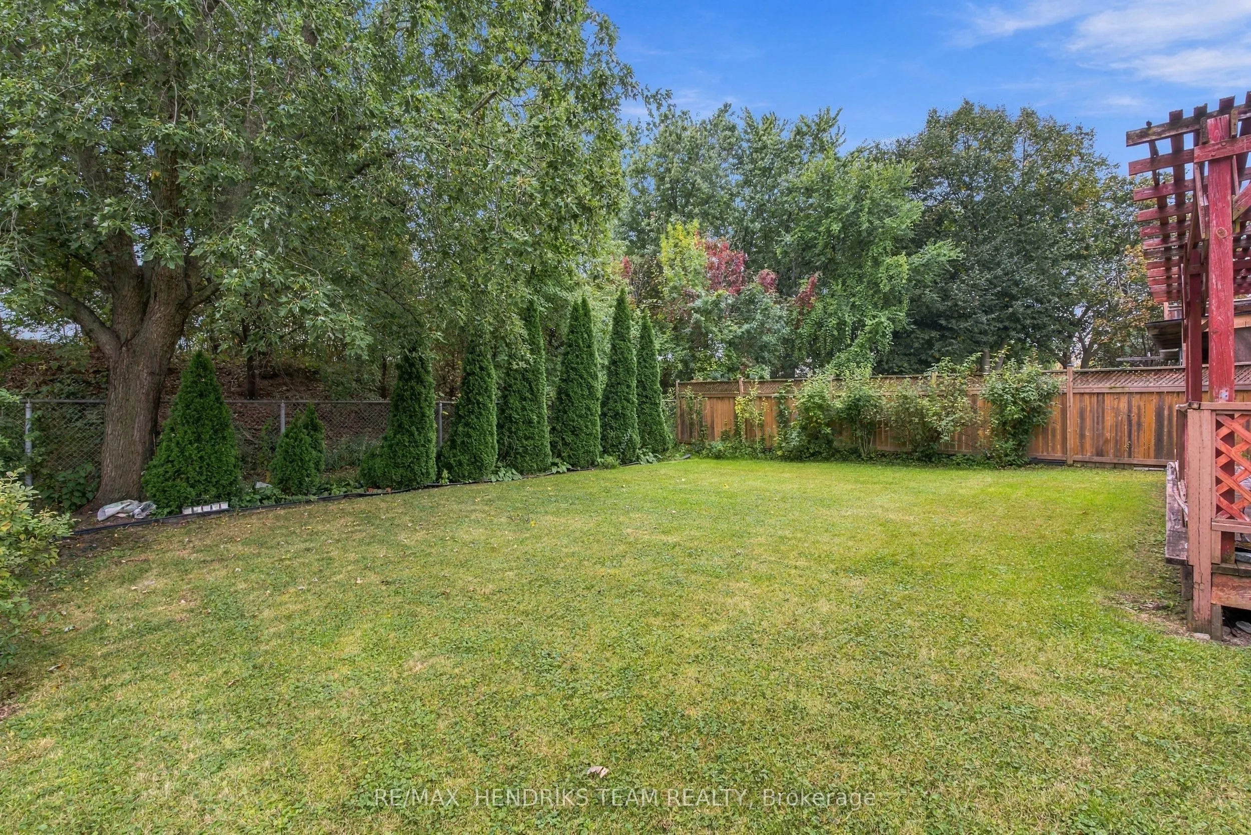 17 Farmington Drive