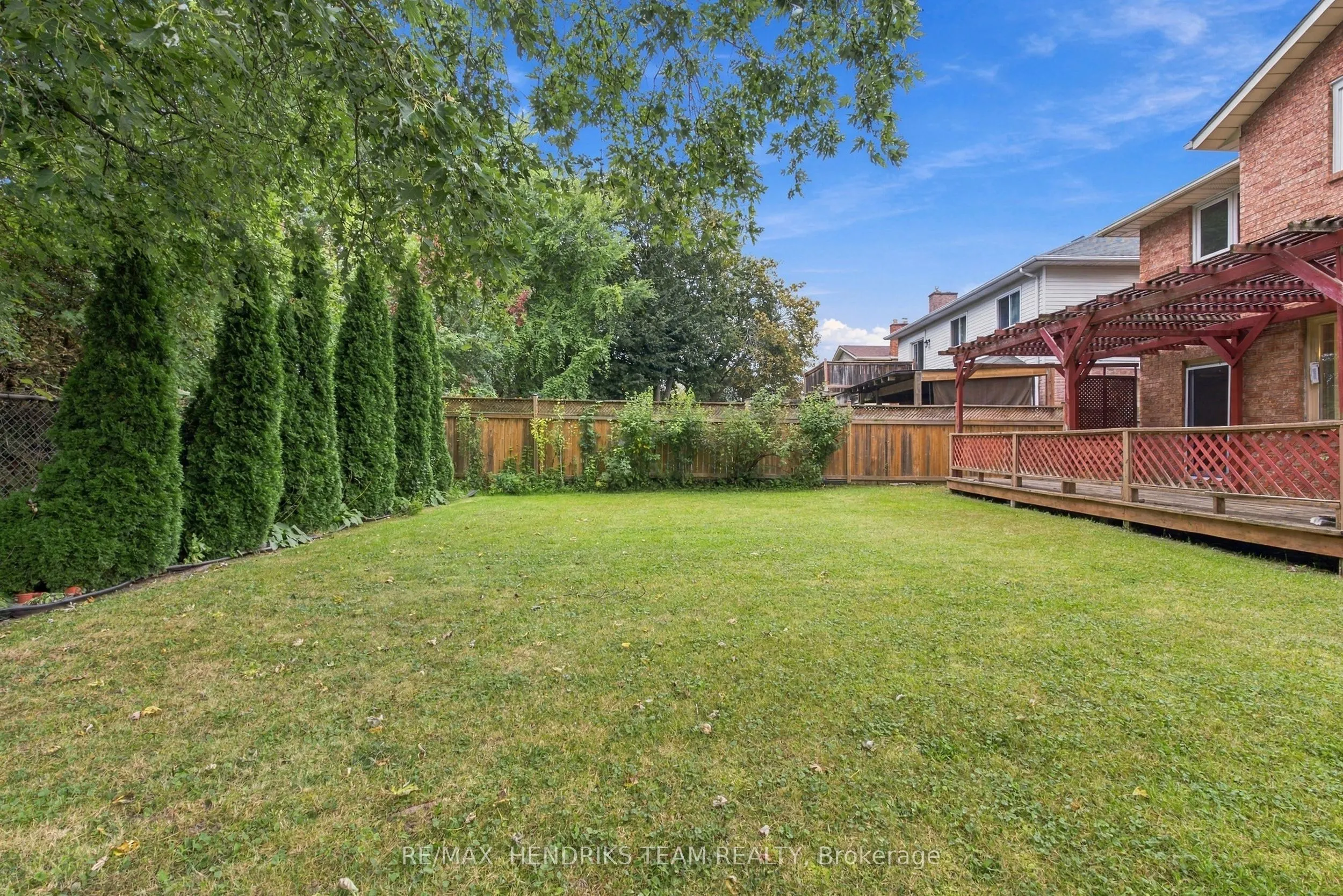 17 Farmington Drive
