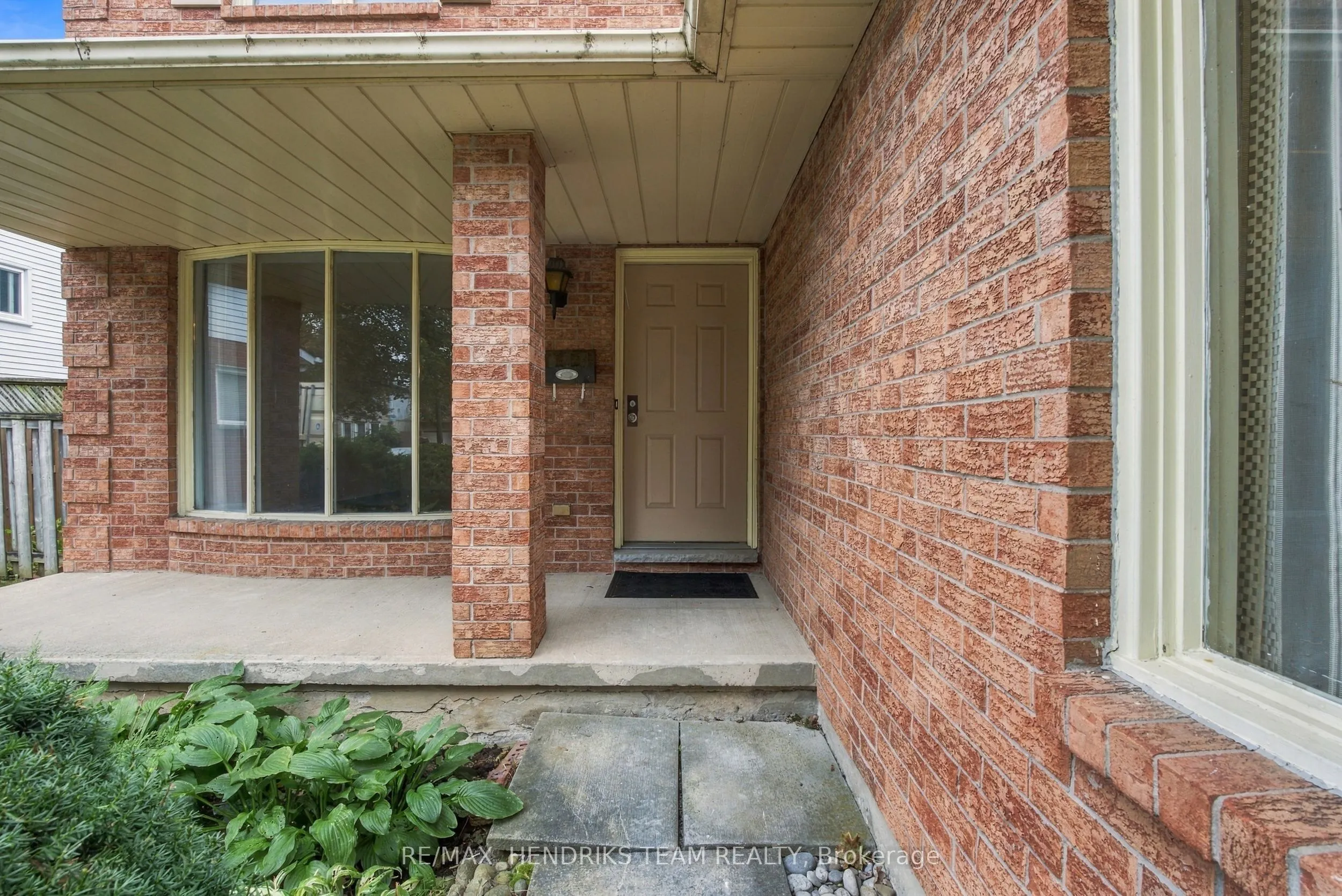 17 Farmington Drive