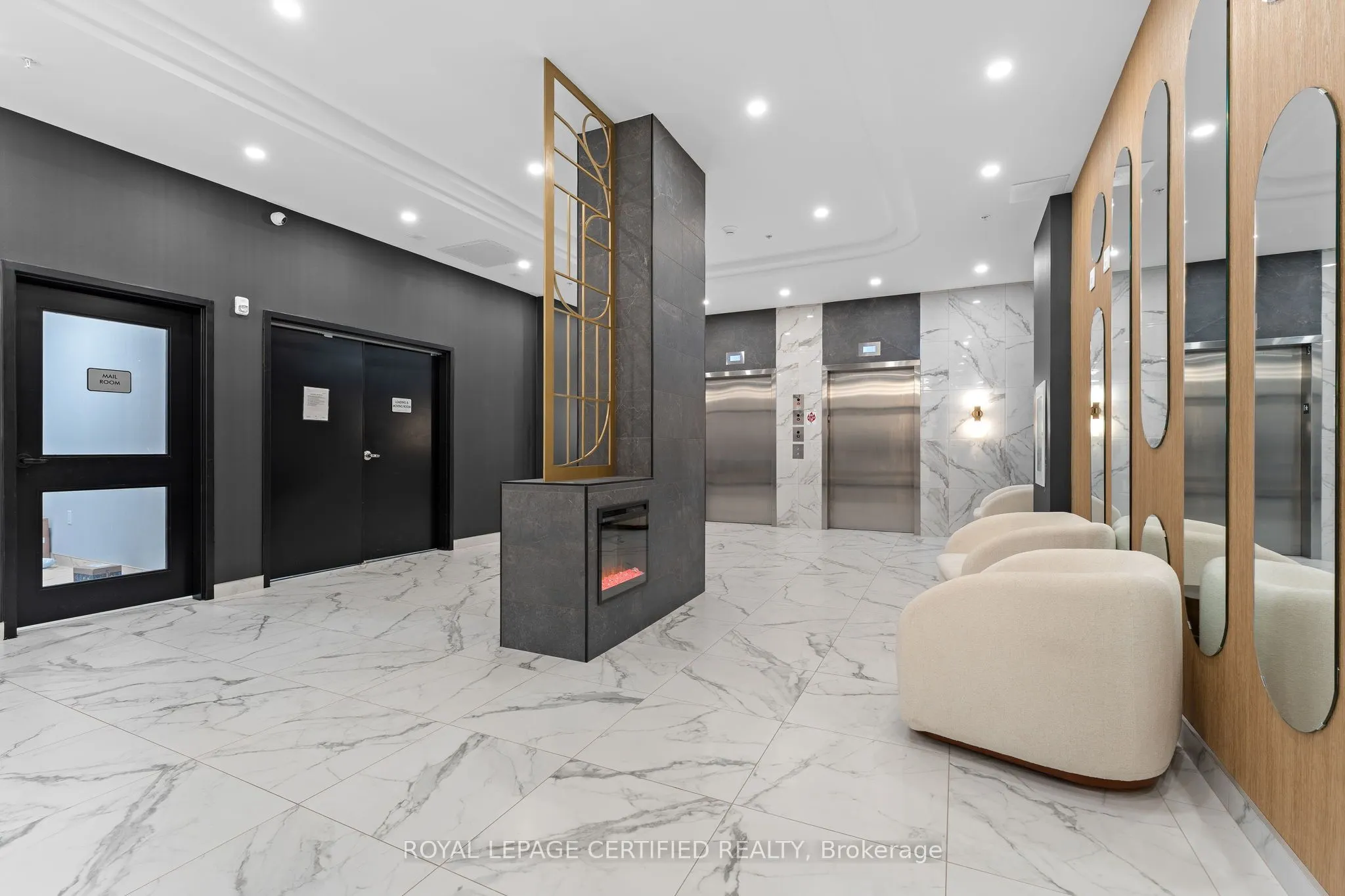 223 Princess Street #714