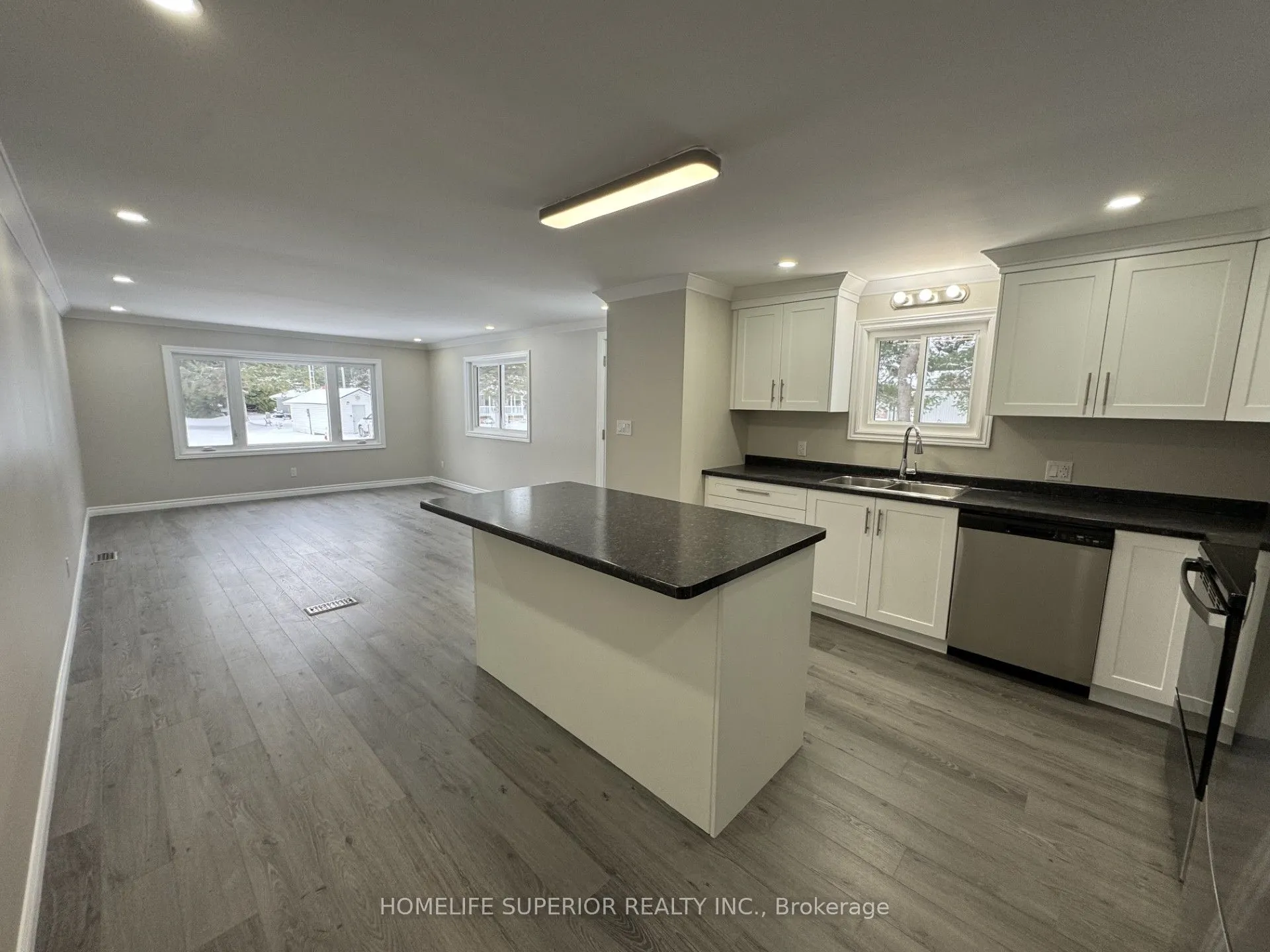 10 Belmont Street