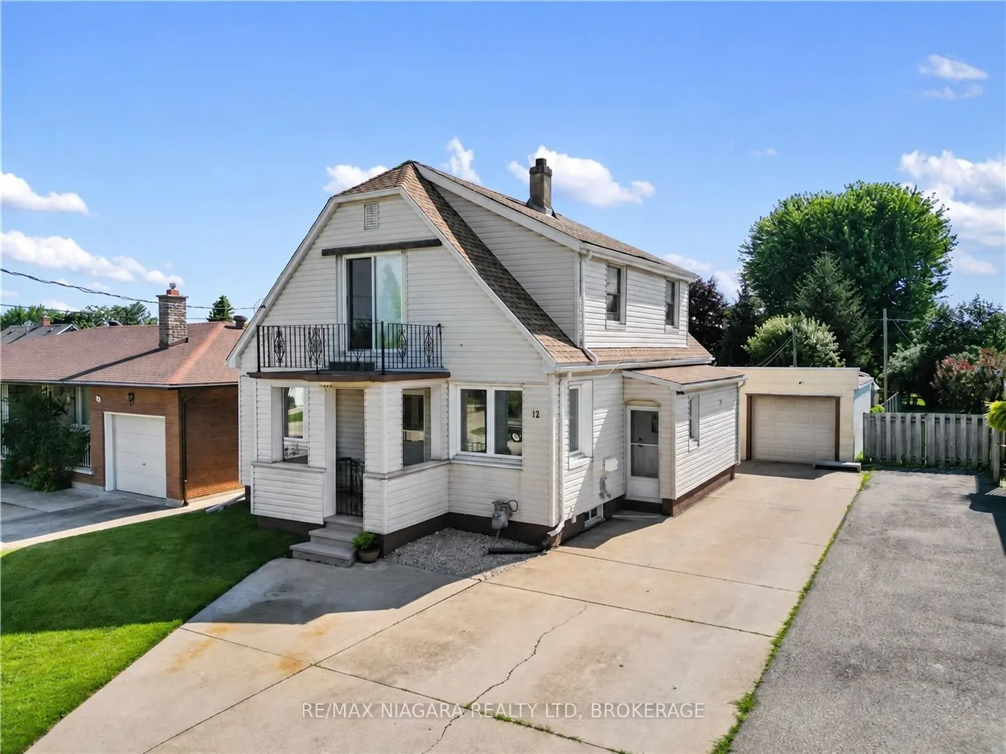 12 West Street S #UPPER