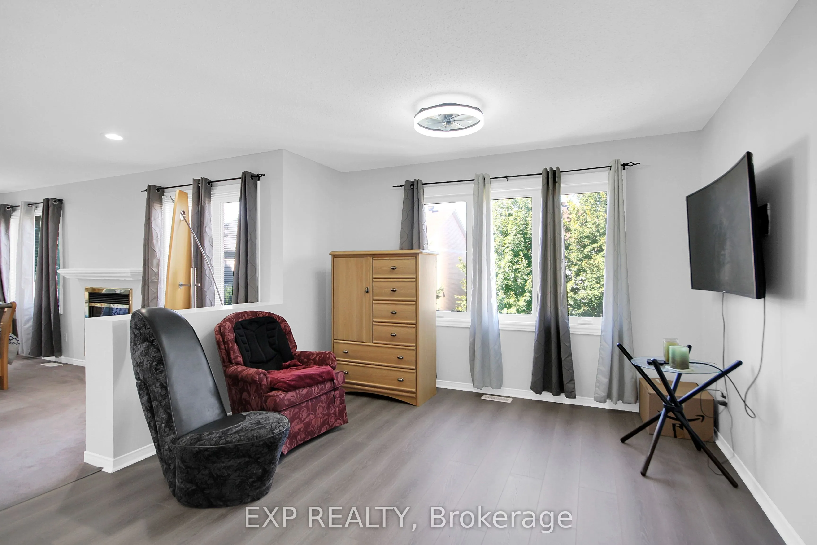 39 Greatwood Crescent