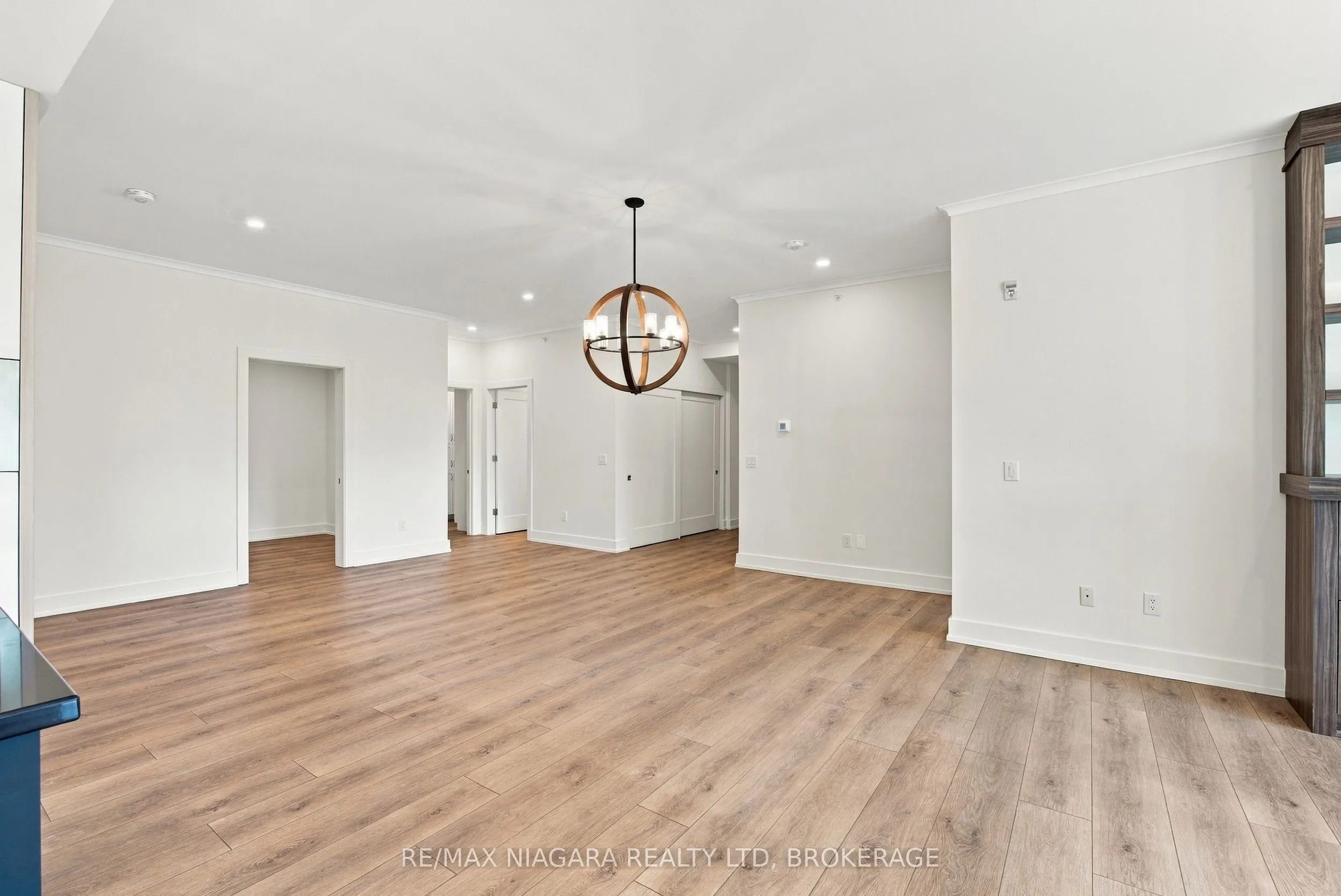 77 Yates Street #201