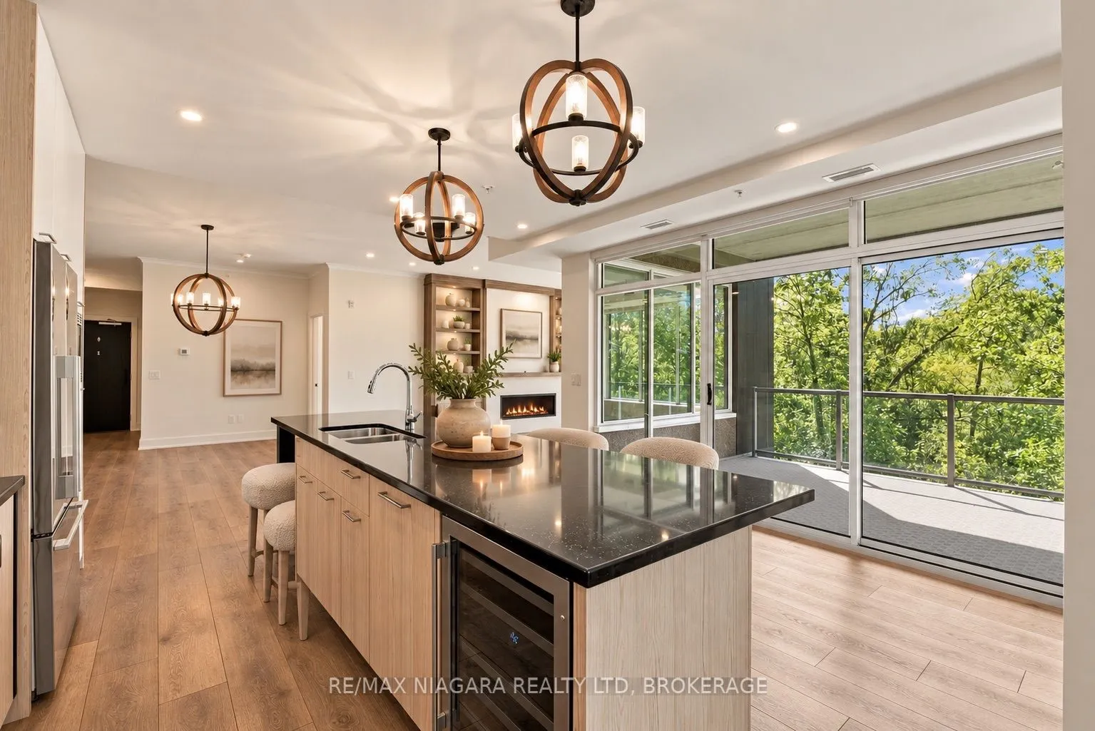 77 Yates Street #201
