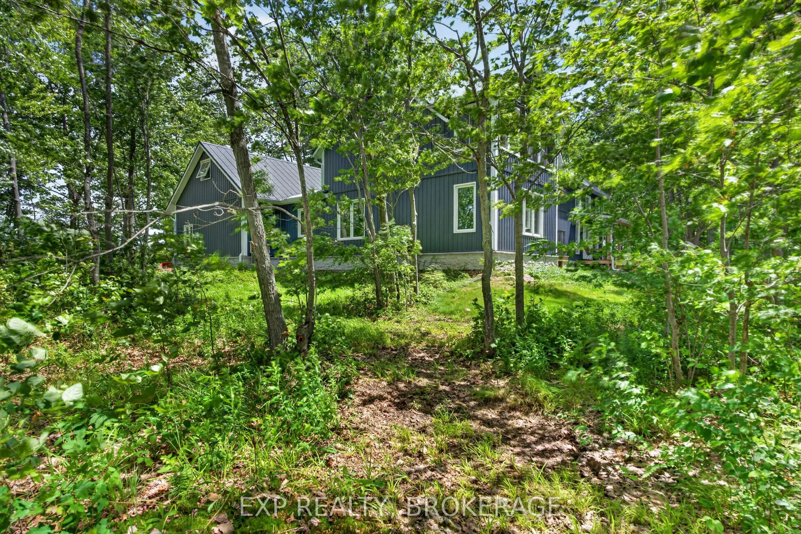 3855 HIDEAWAY Lane